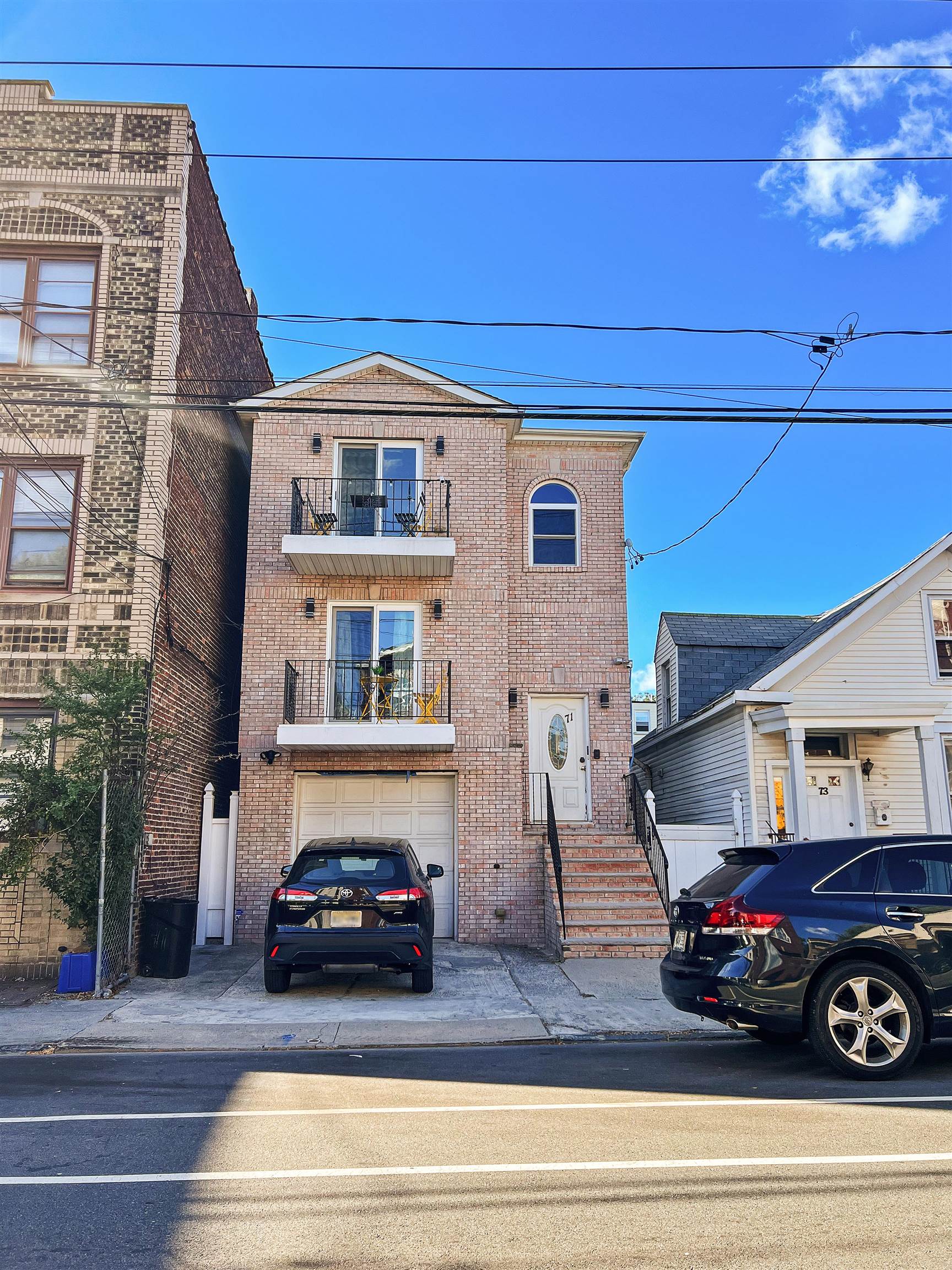 # 240020338 - For Rent in JERSEY CITY - Heights NJ