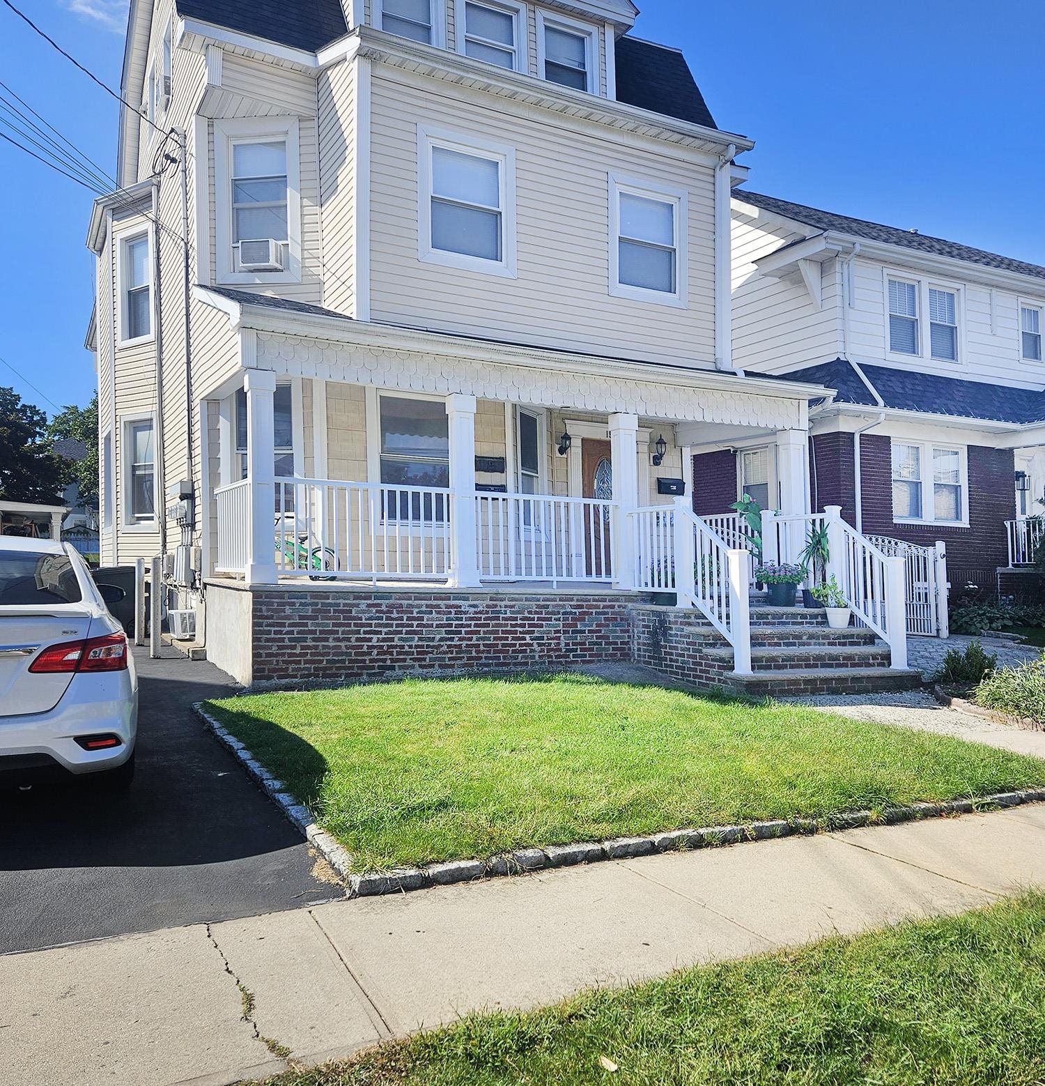 # 240020352 - For Rent in North Arlington NJ