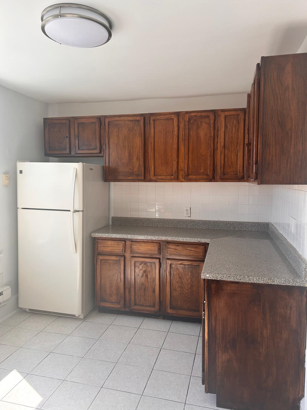 # 240020472 - For Rent in North Bergen NJ