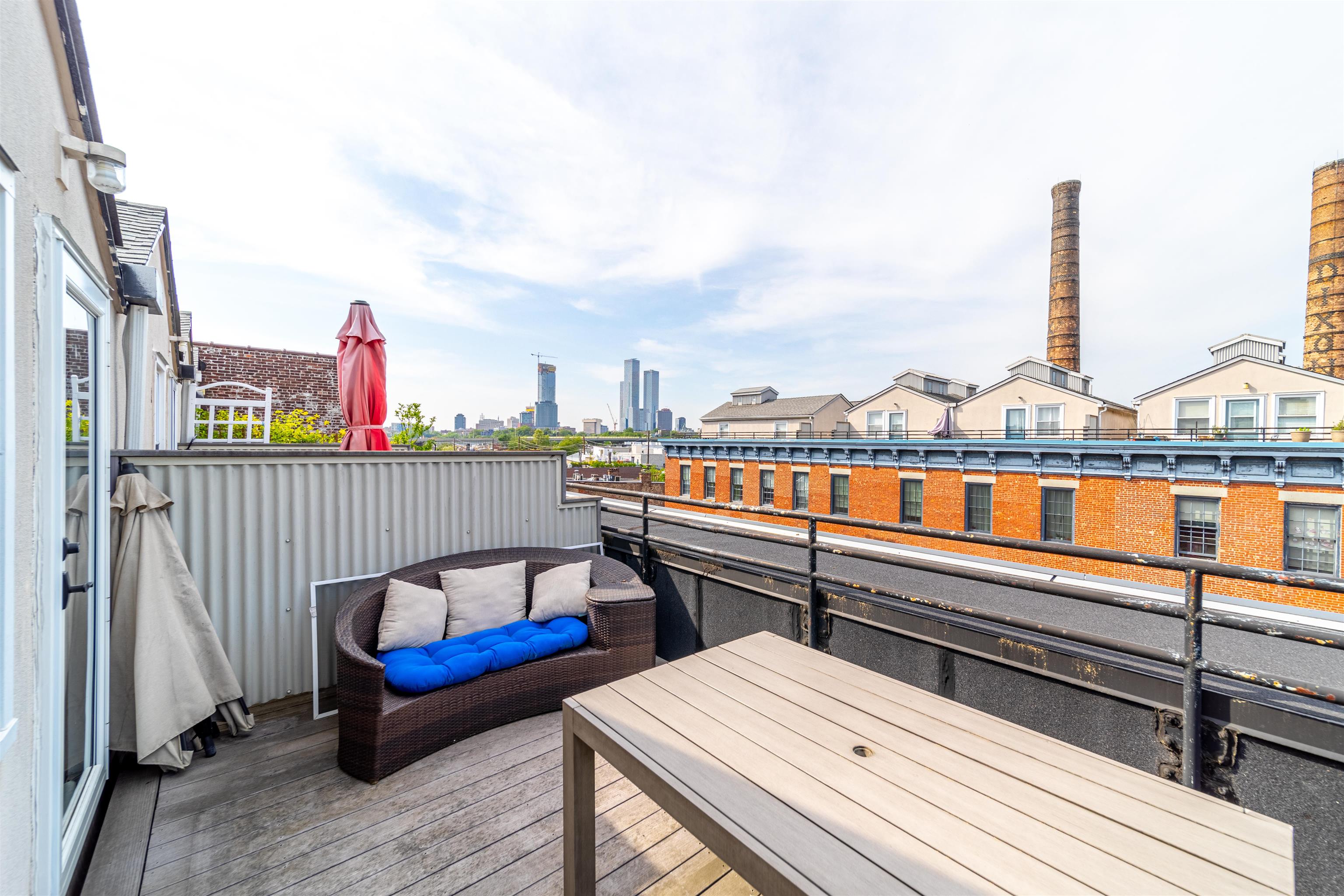 # 240020587 - For Rent in JERSEY CITY - Downtown NJ