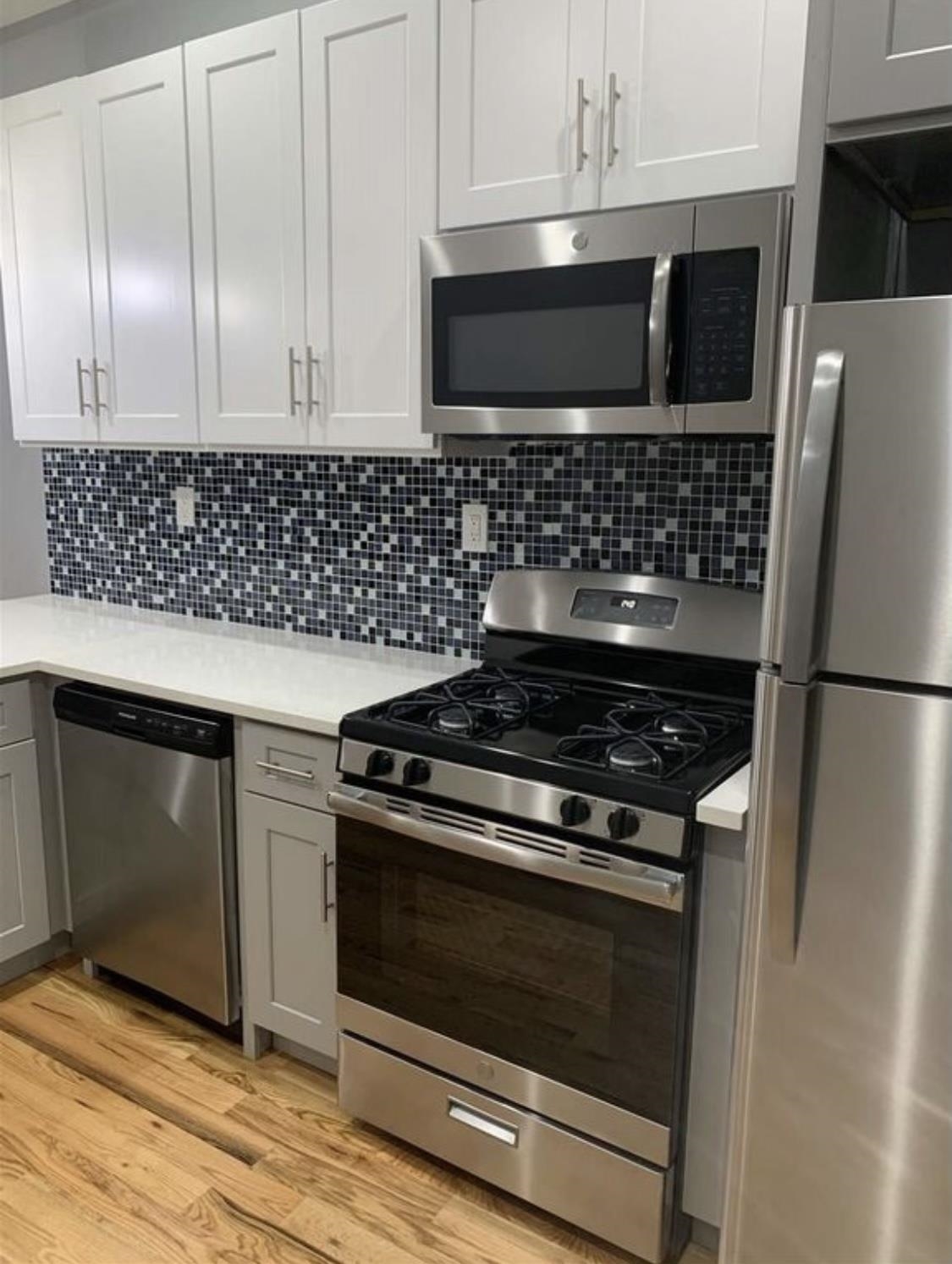 # 240020642 - For Rent in JERSEY CITY - Greenville NJ