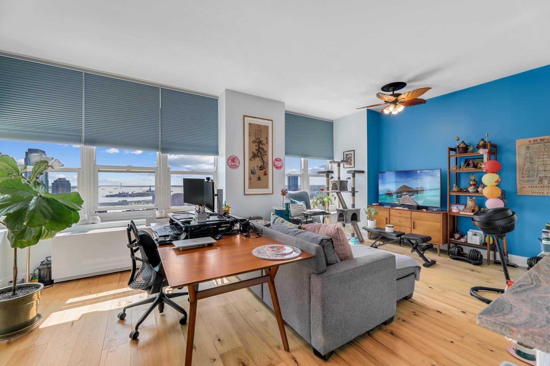 # 240020654 - For Rent in JERSEY CITY - Downtown NJ