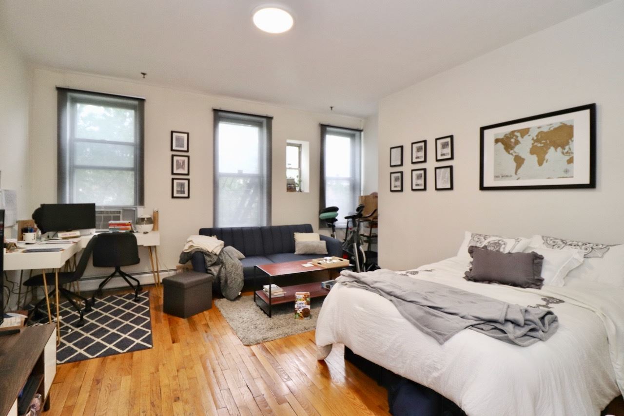 # 240020684 - For Rent in Hoboken NJ