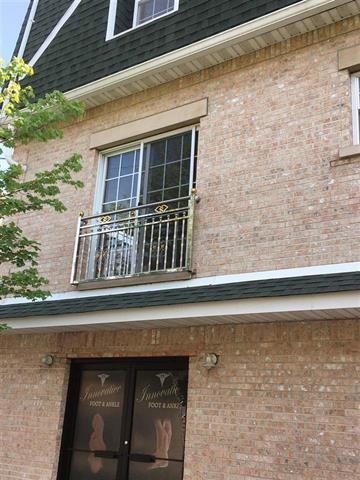 # 240020689 - For Rent in Bayonne NJ