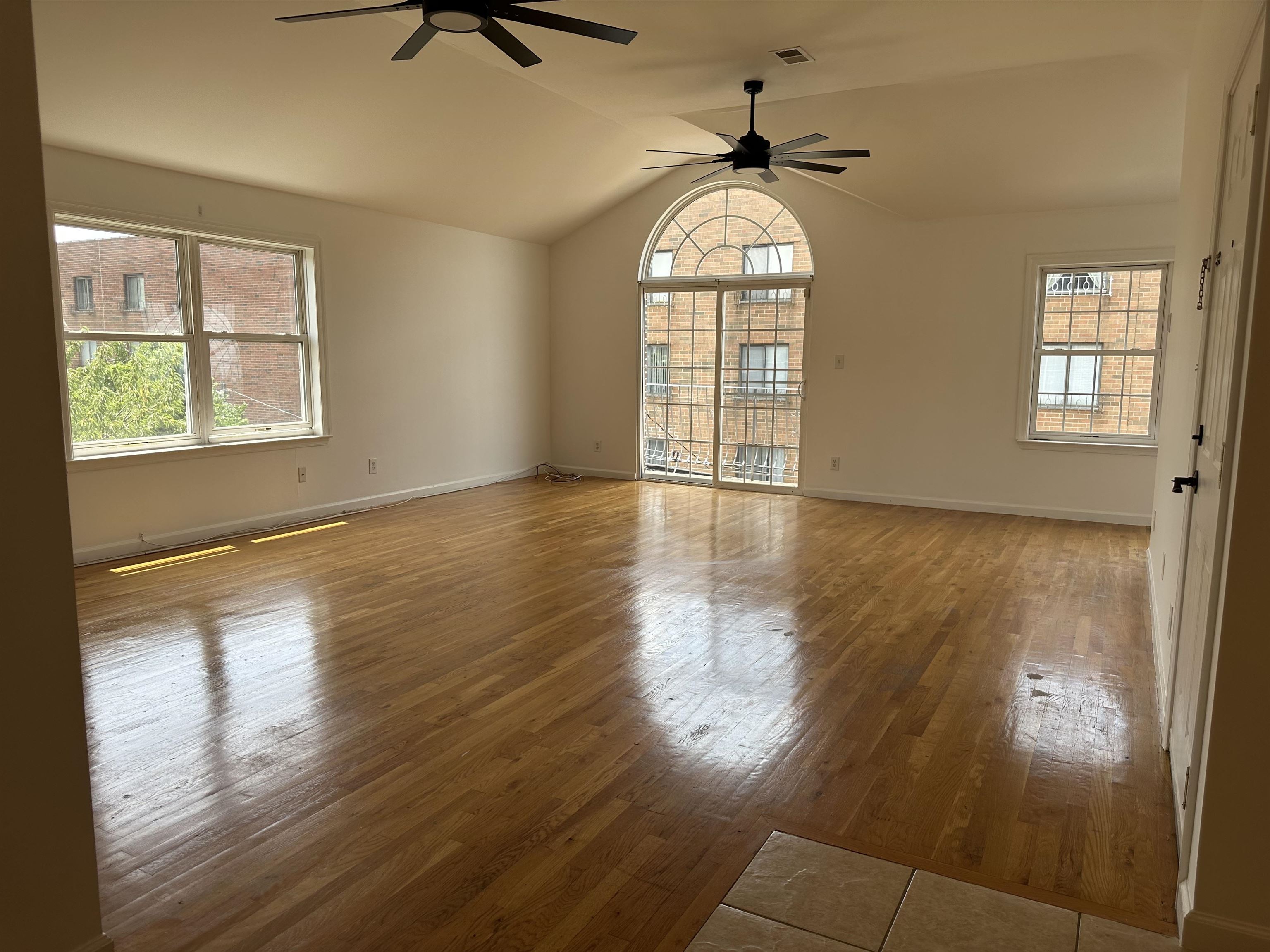 # 240020820 - For Rent in North Bergen NJ