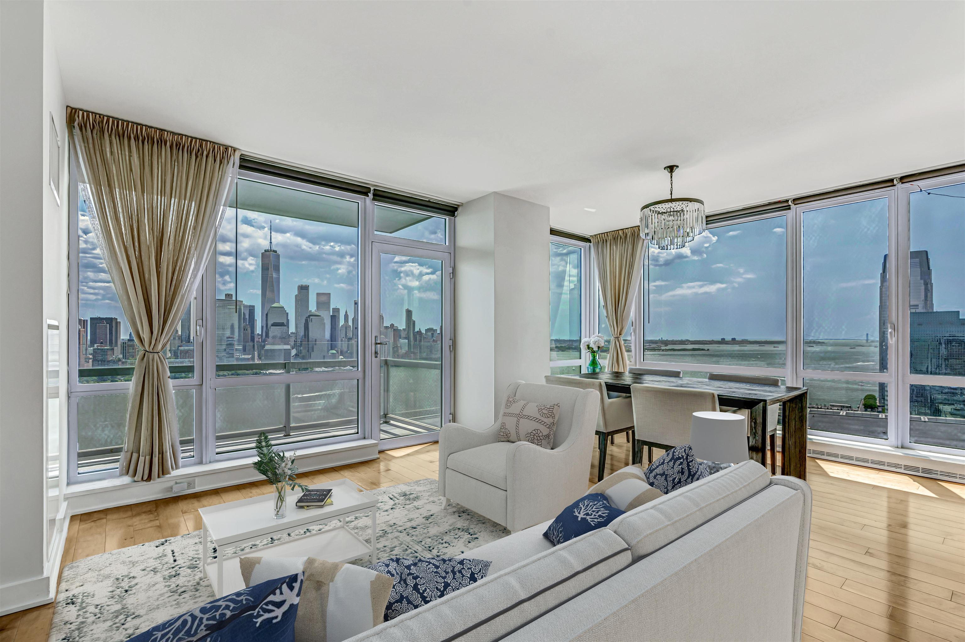 # 240021419 - For Rent in JERSEY CITY - Downtown NJ