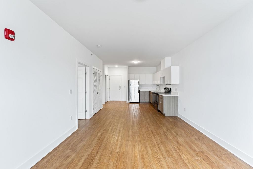 # 240023395 - For Rent in JERSEY CITY - West Bergen NJ