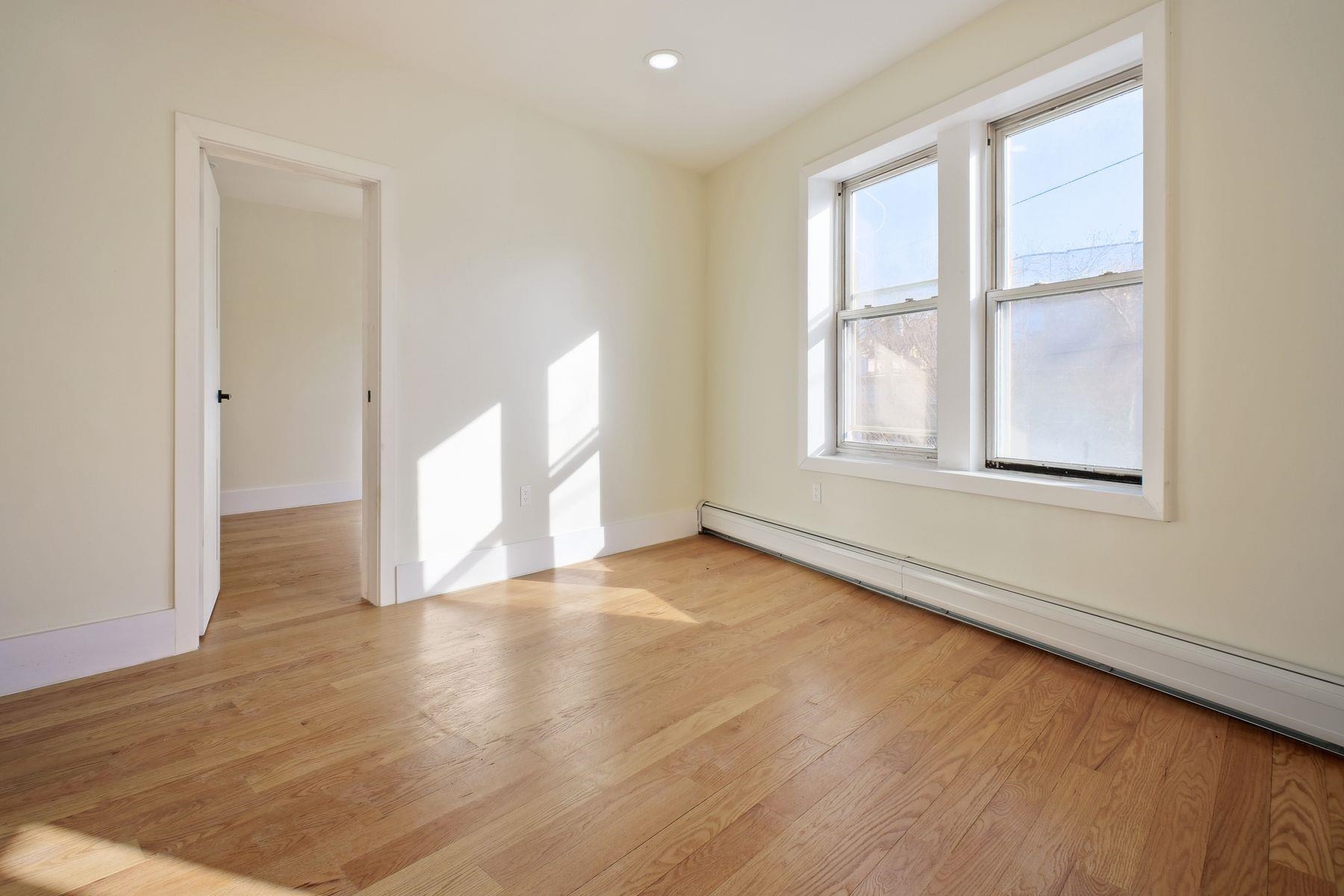 # 250001415 - For Rent in JERSEY CITY - Journal Square NJ