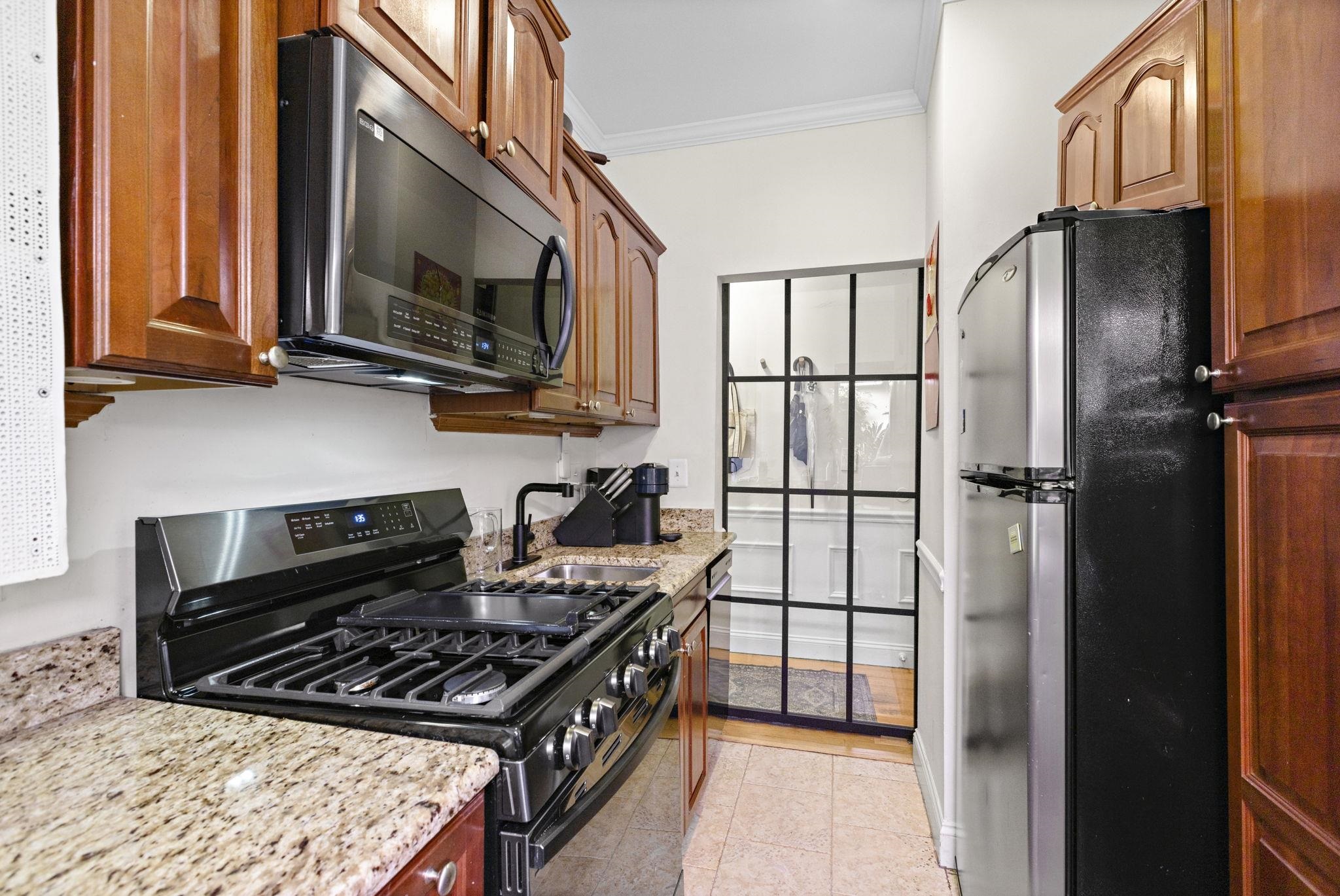 # 250003579 - For Rent in JERSEY CITY - Journal Square NJ