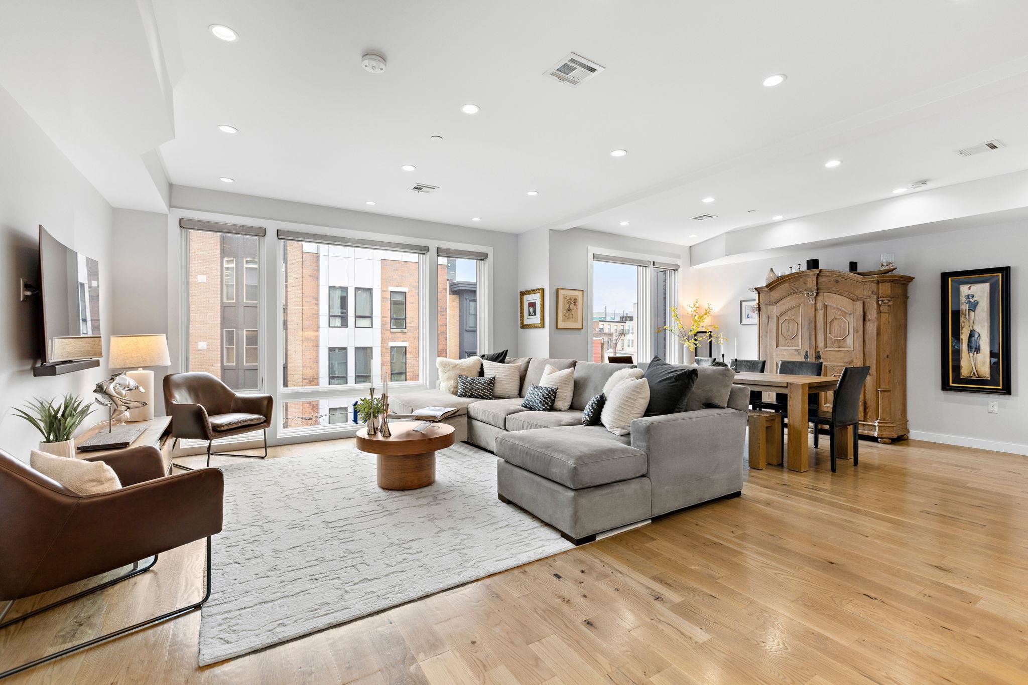 # 250003664 - For Rent in Hoboken NJ