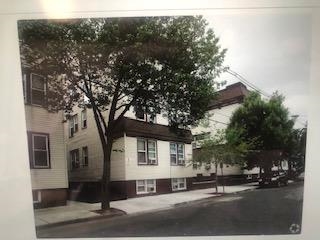 # 250003776 - For Rent in Kearny NJ
