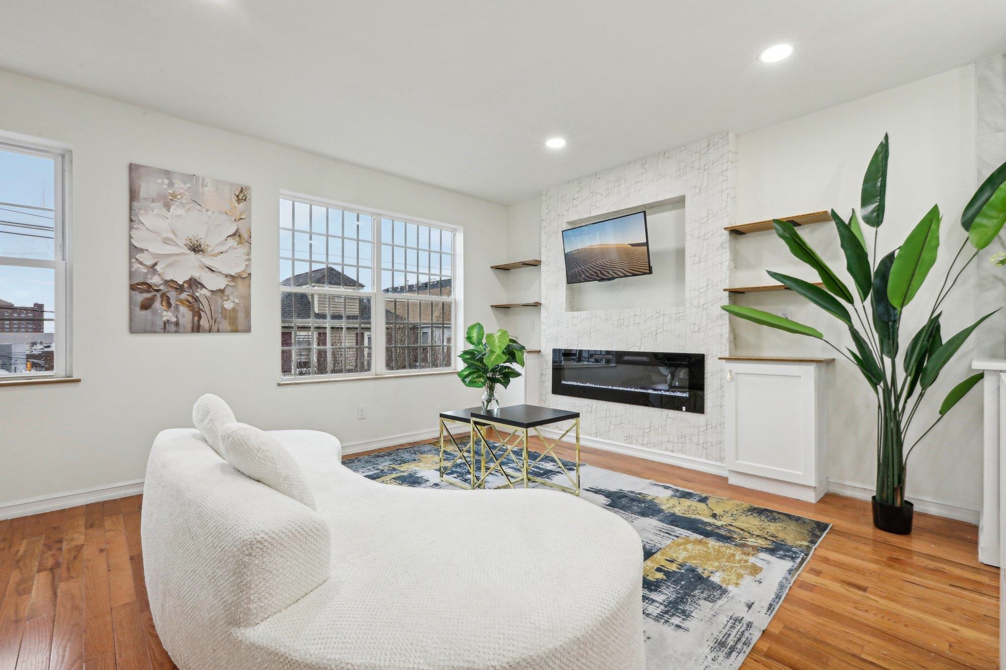 # 250004447 - For Rent in West New York NJ