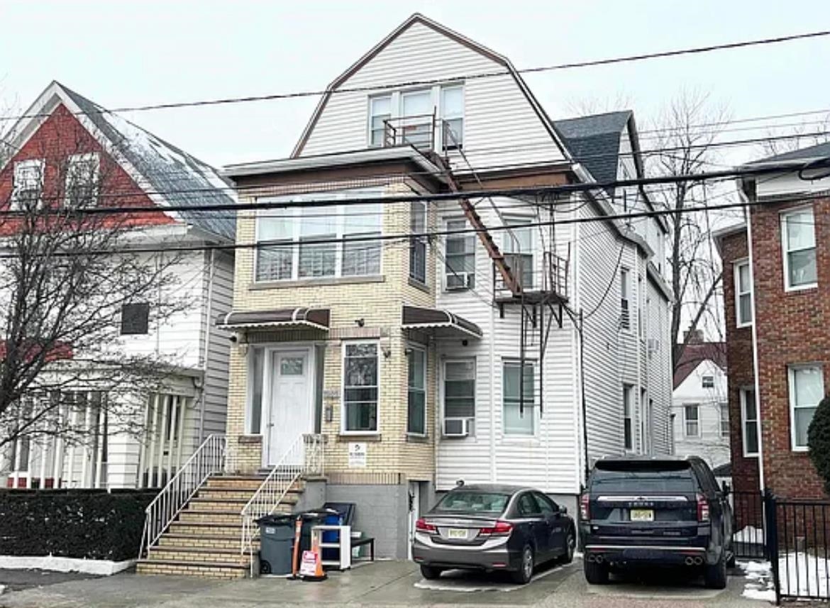 # 250004577 - For Rent in North Bergen NJ