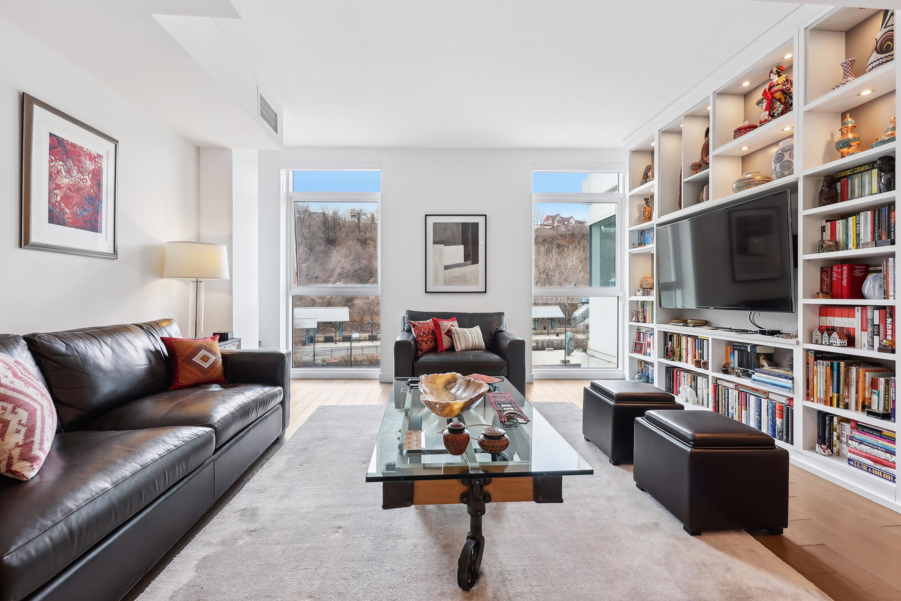 # 250004853 - For Rent in Weehawken NJ