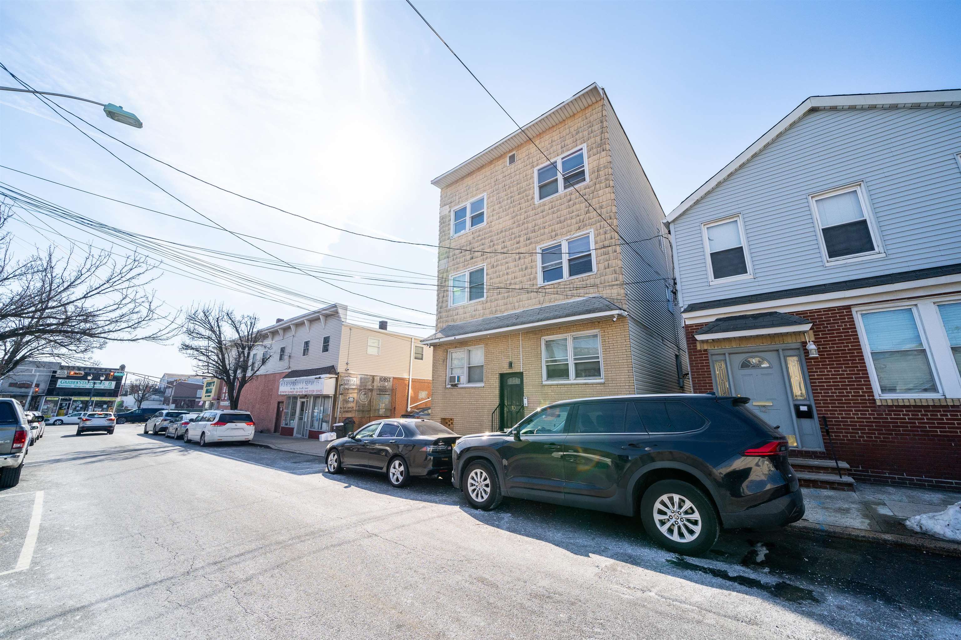 # 250004967 - For Rent in Bayonne NJ