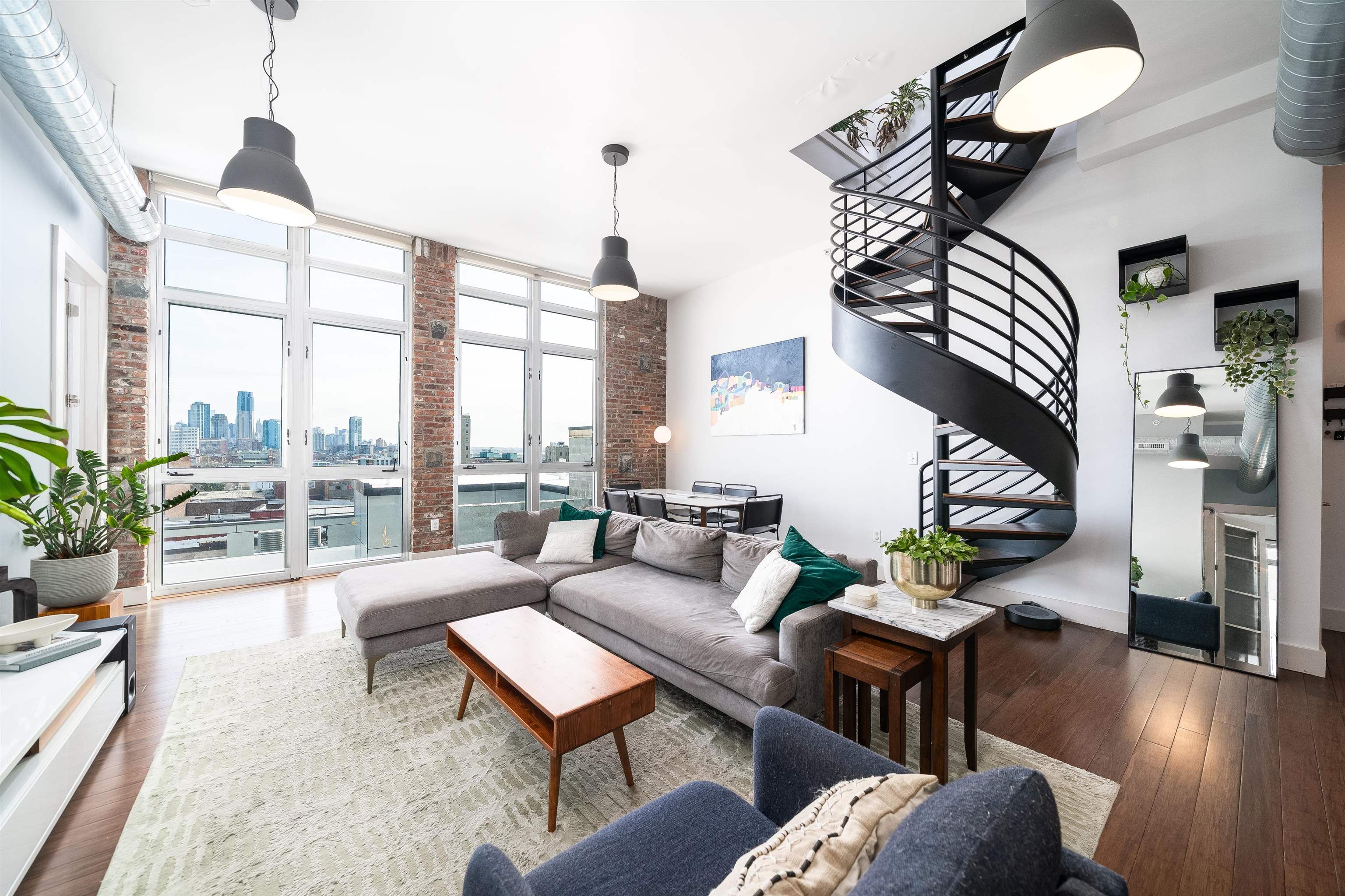 # 250005360 - For Rent in JERSEY CITY - Journal Square NJ