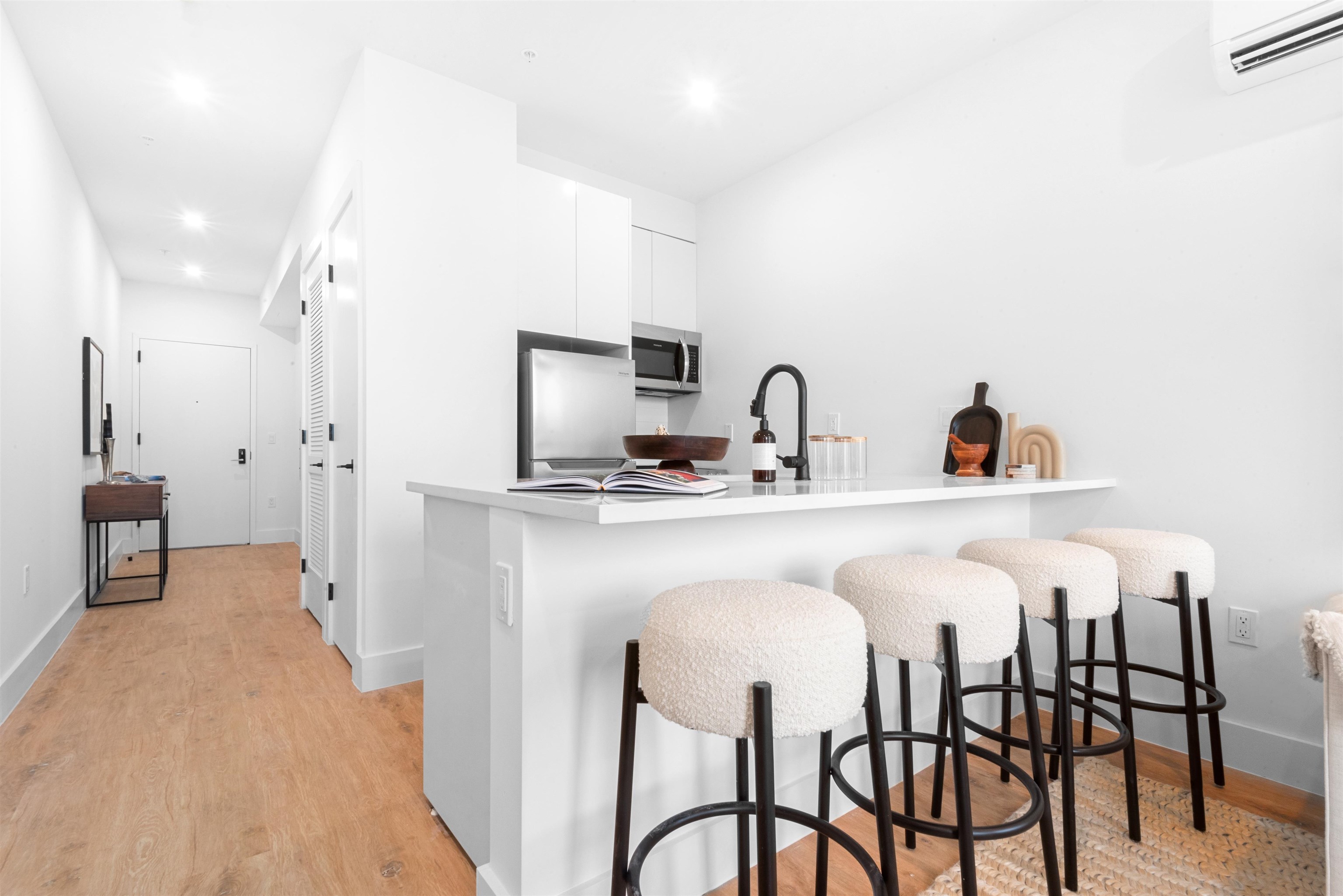 # 250005483 - For Rent in JERSEY CITY - Journal Square NJ