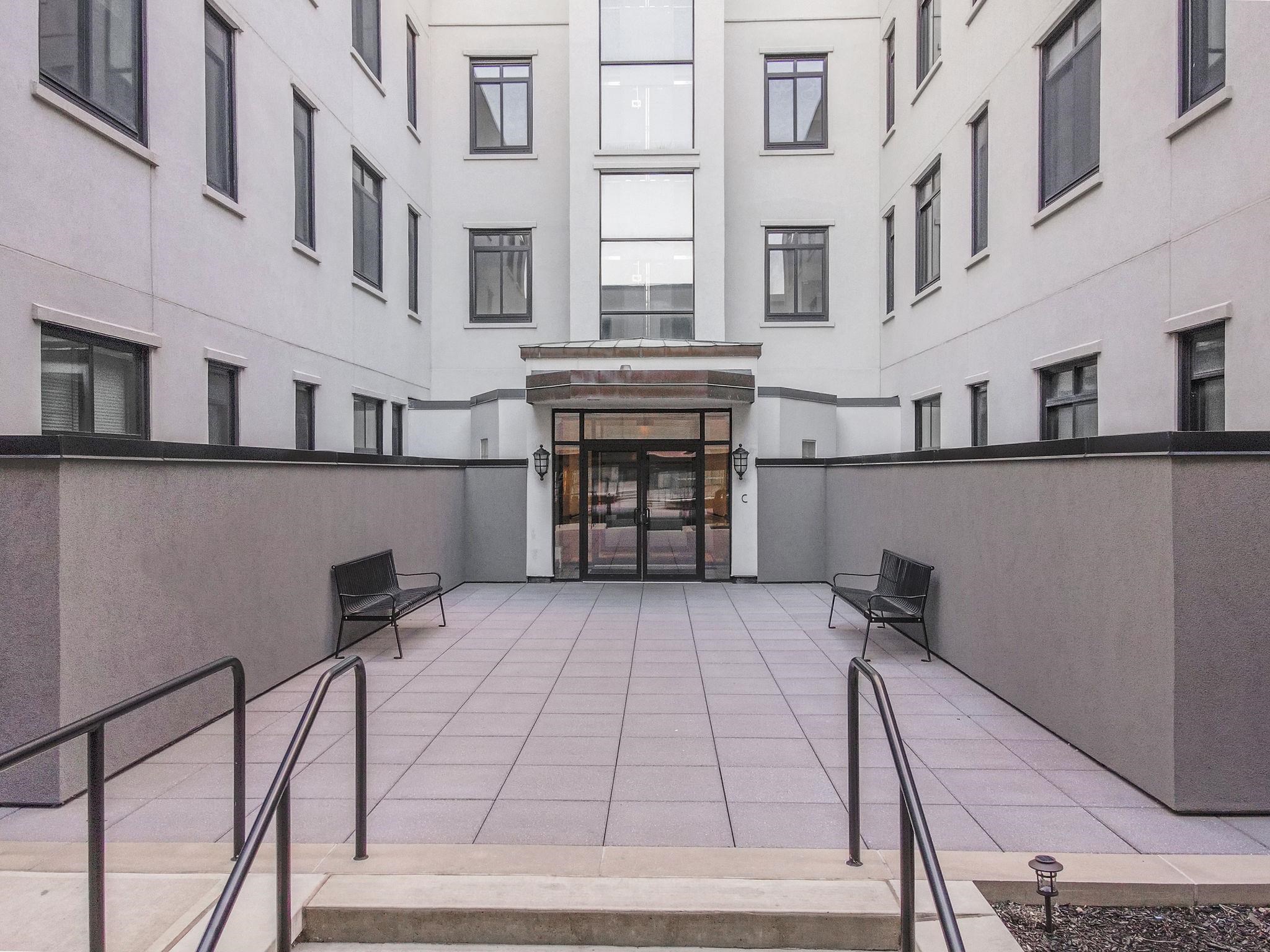 # 250005944 - For Rent in Weehawken NJ