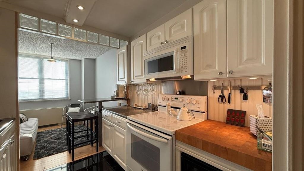 # 250005985 - For Rent in Union City NJ