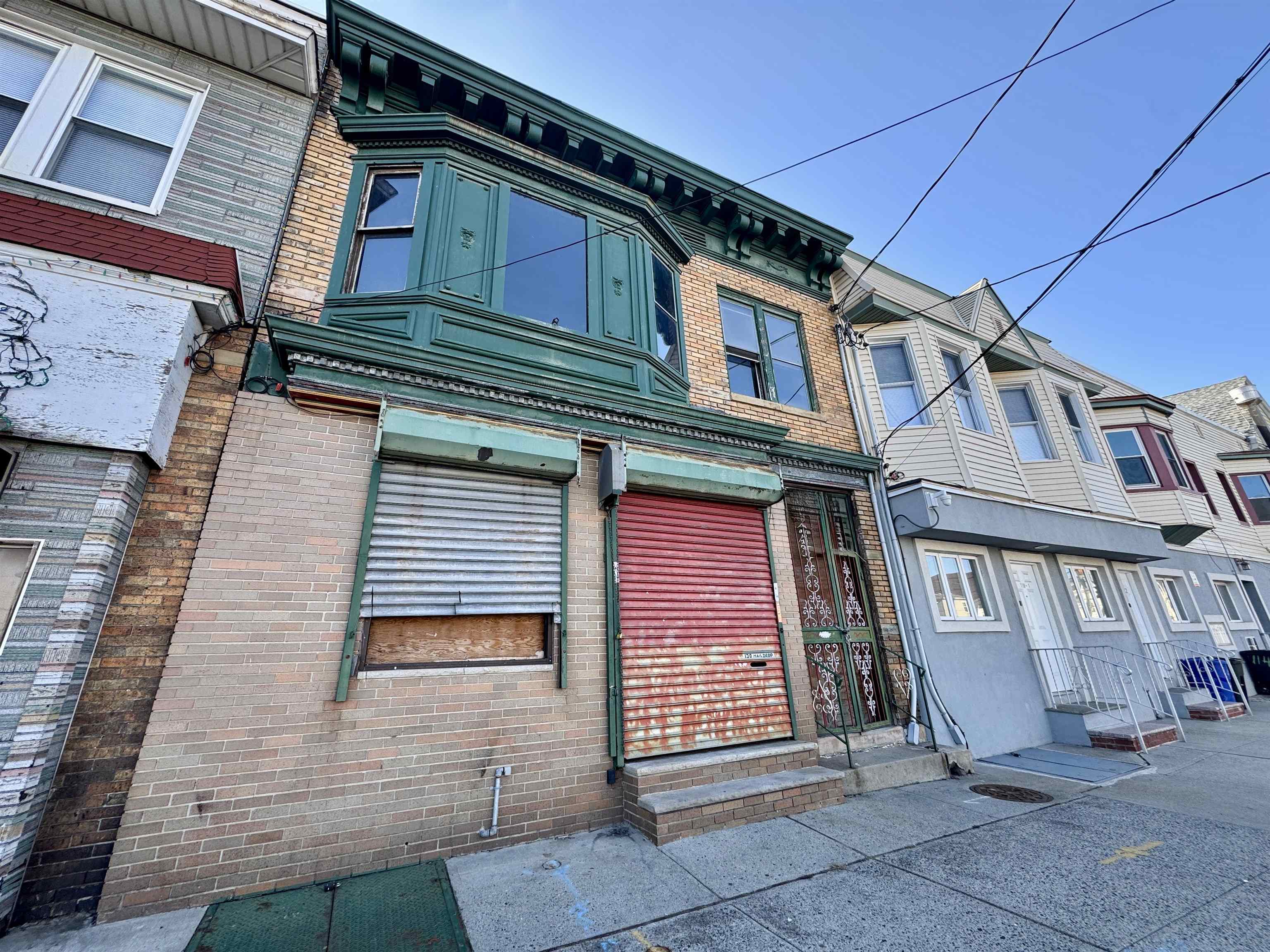 # 250006019 - For Rent in Bayonne NJ