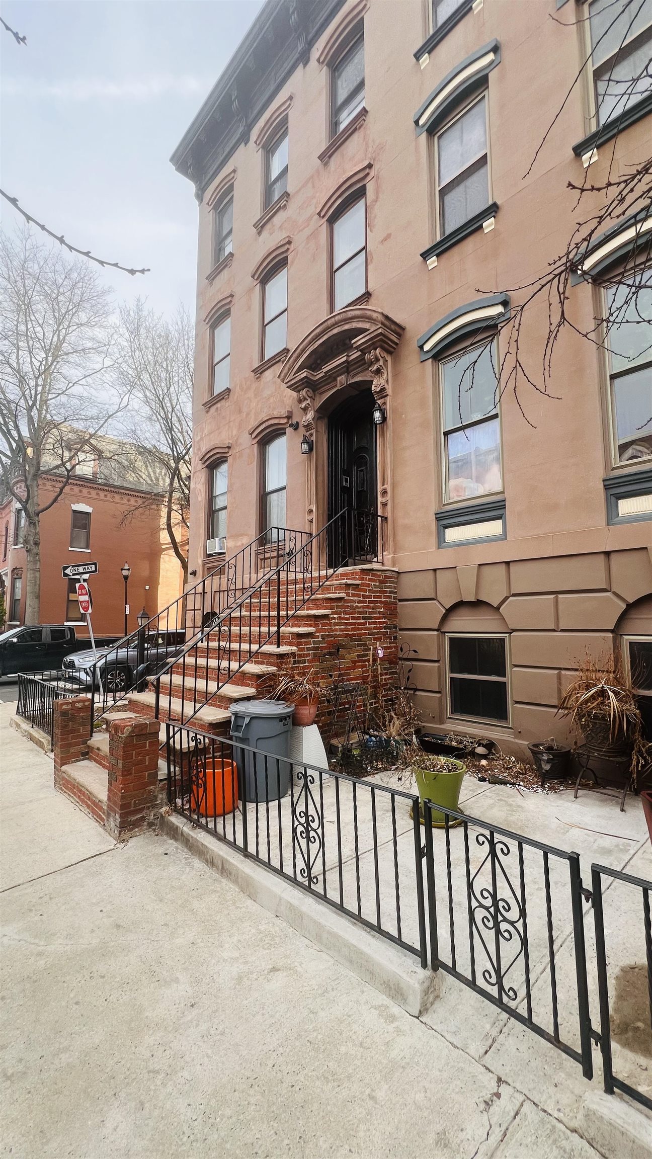 # 250006064 - For Rent in JERSEY CITY - Bergen-Lafayett NJ