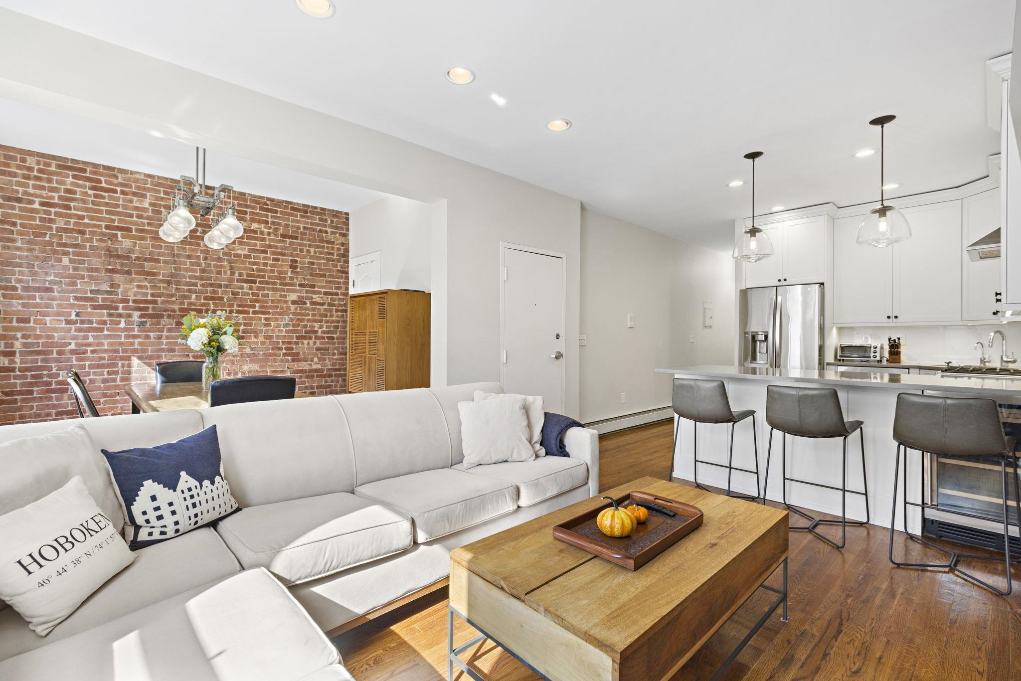 # 250006098 - For Rent in Hoboken NJ