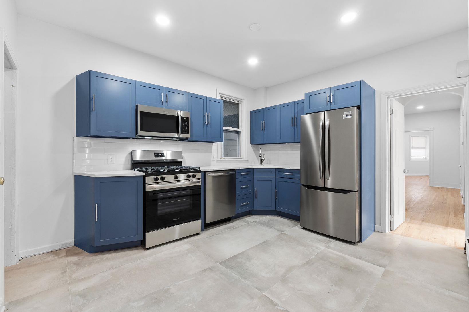 # 250006208 - For Rent in Bayonne NJ