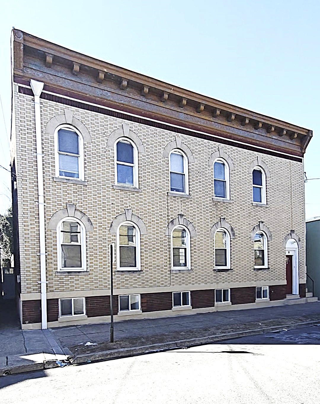 # 250006236 - For Rent in Garfield NJ