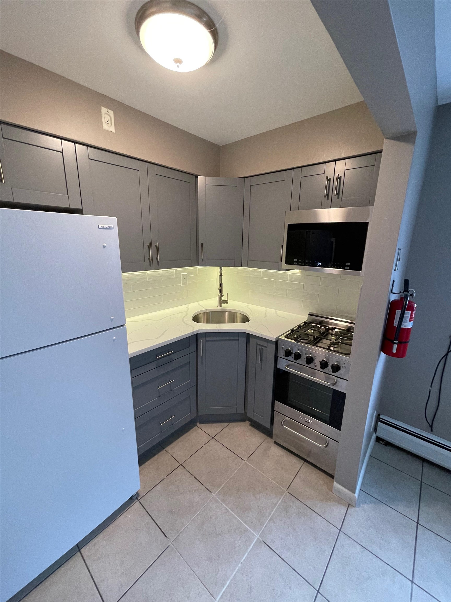 # 250006294 - For Rent in Guttenberg NJ