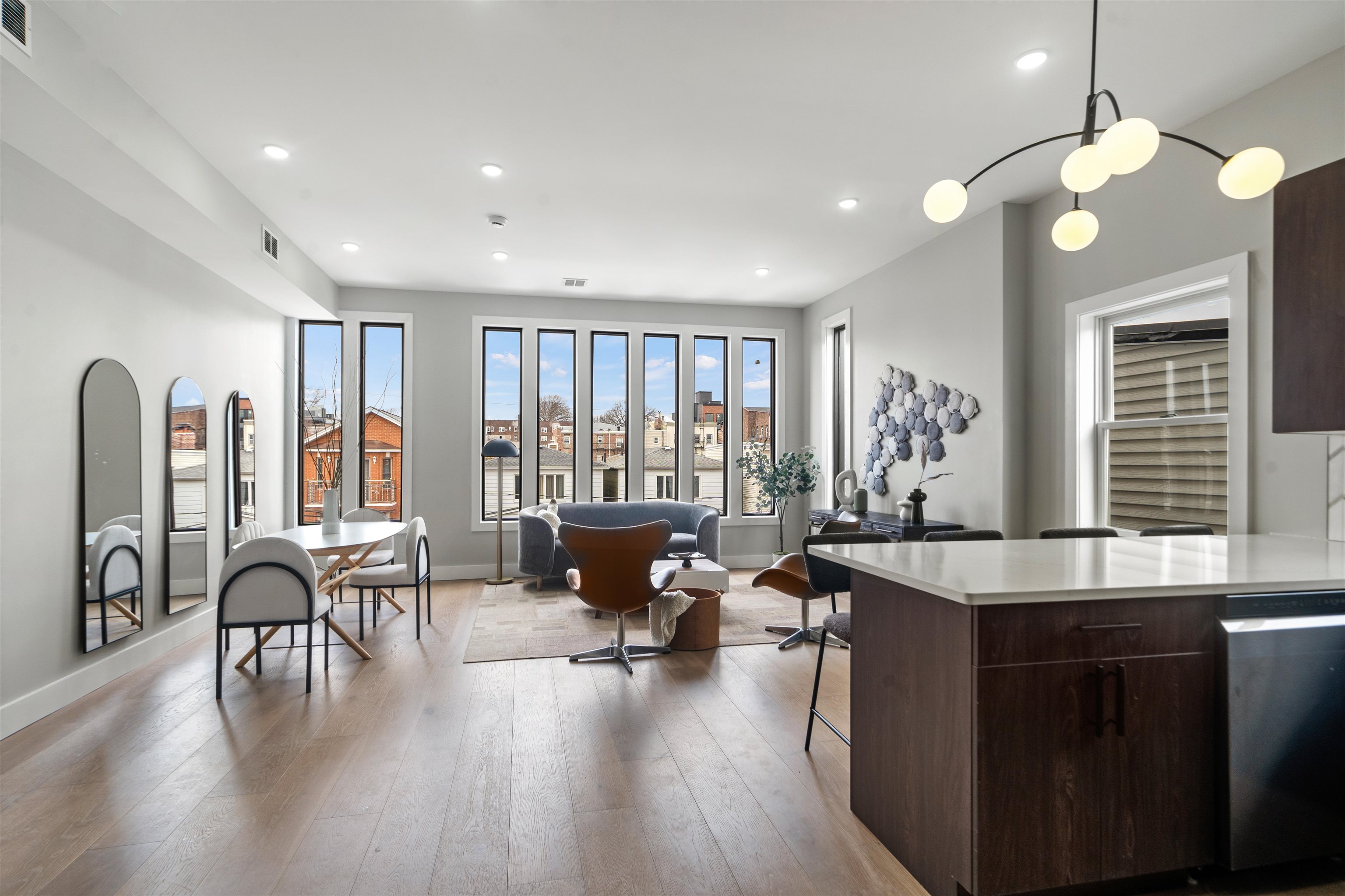 # 250006304 - For Rent in JERSEY CITY - Heights NJ