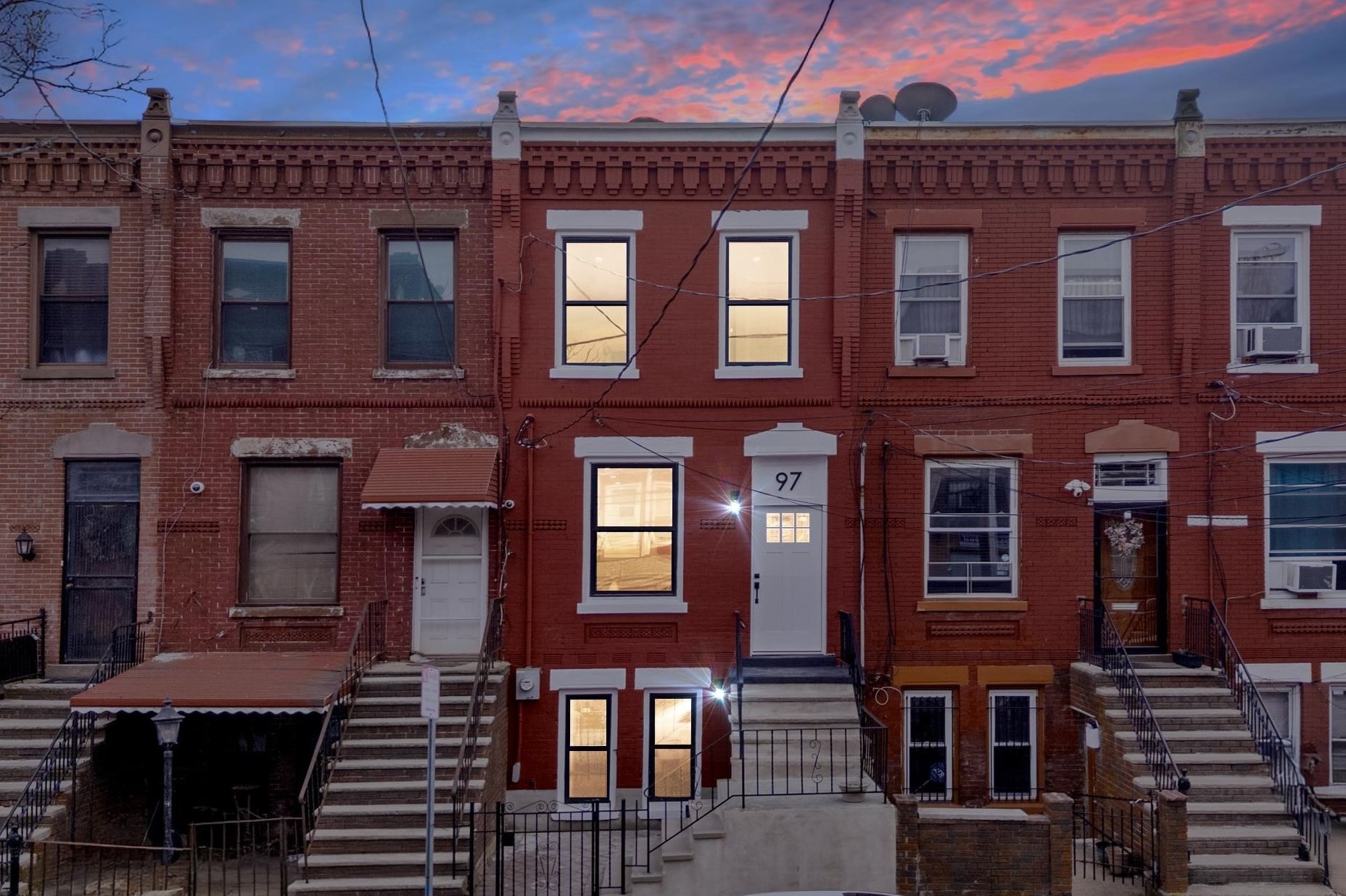 # 250006309 - For Rent in JERSEY CITY - Bergen-Lafayett NJ