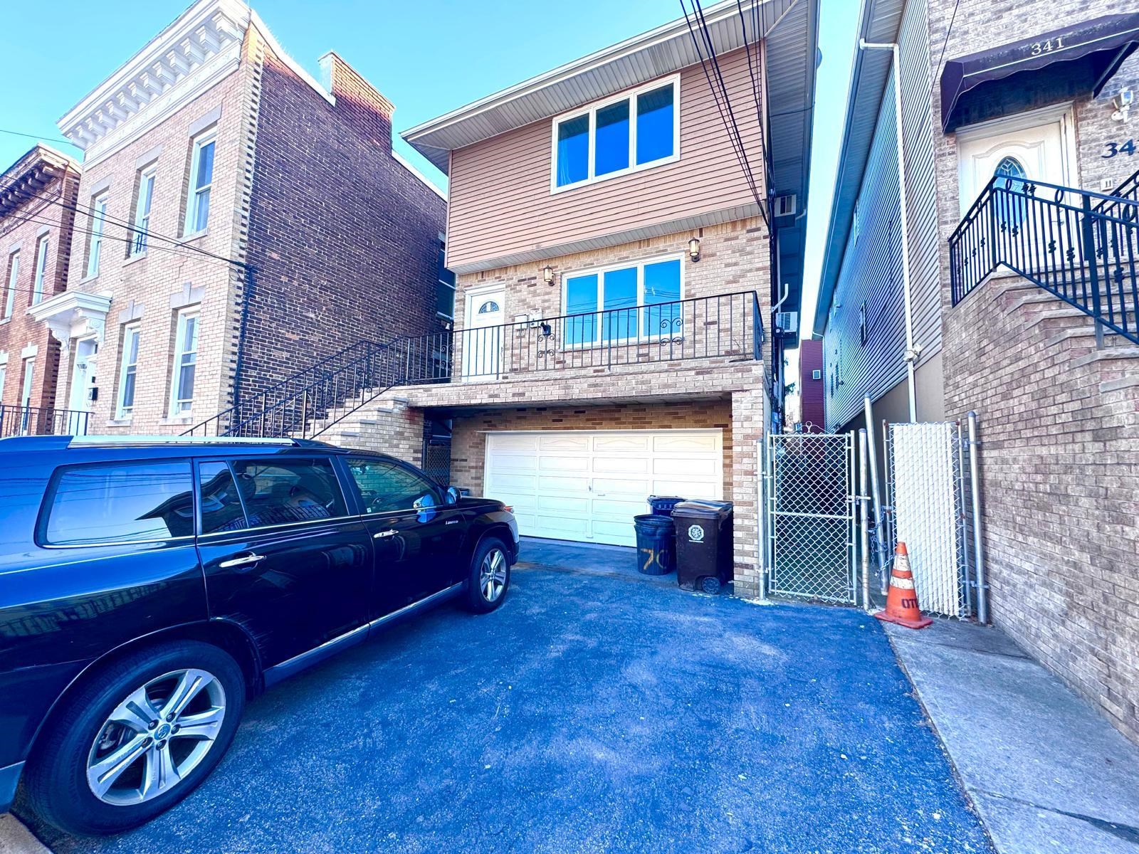 # 250006316 - For Rent in Guttenberg NJ
