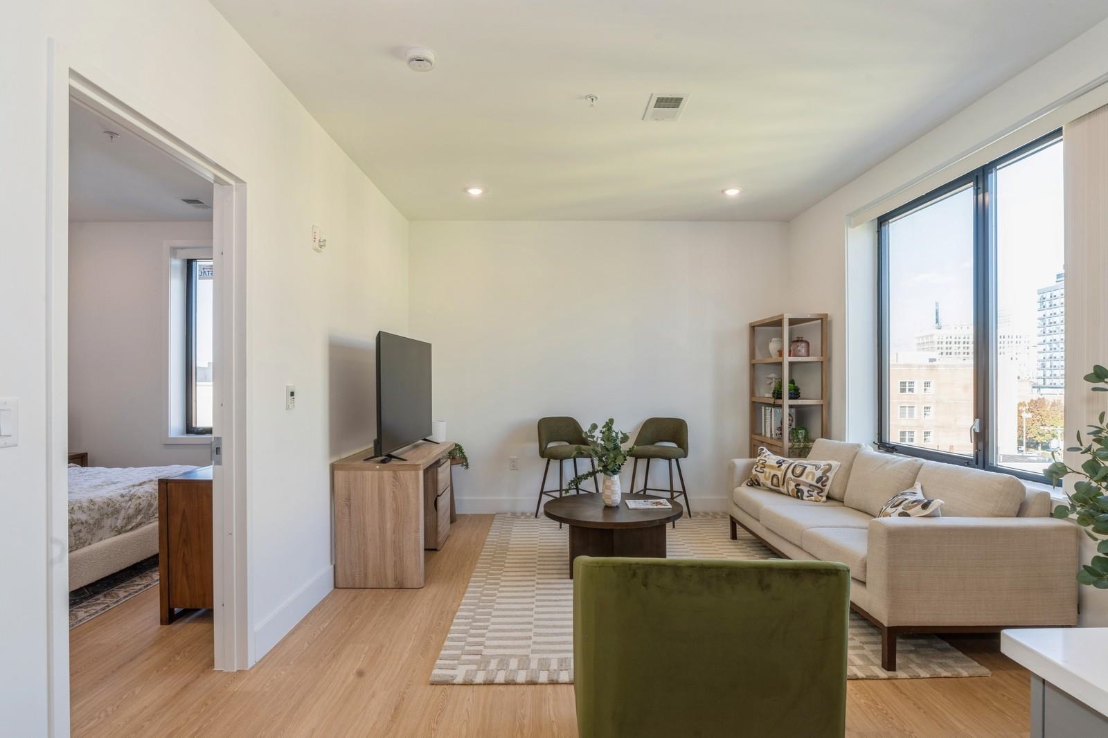 # 250006340 - For Rent in JERSEY CITY - Journal Square NJ