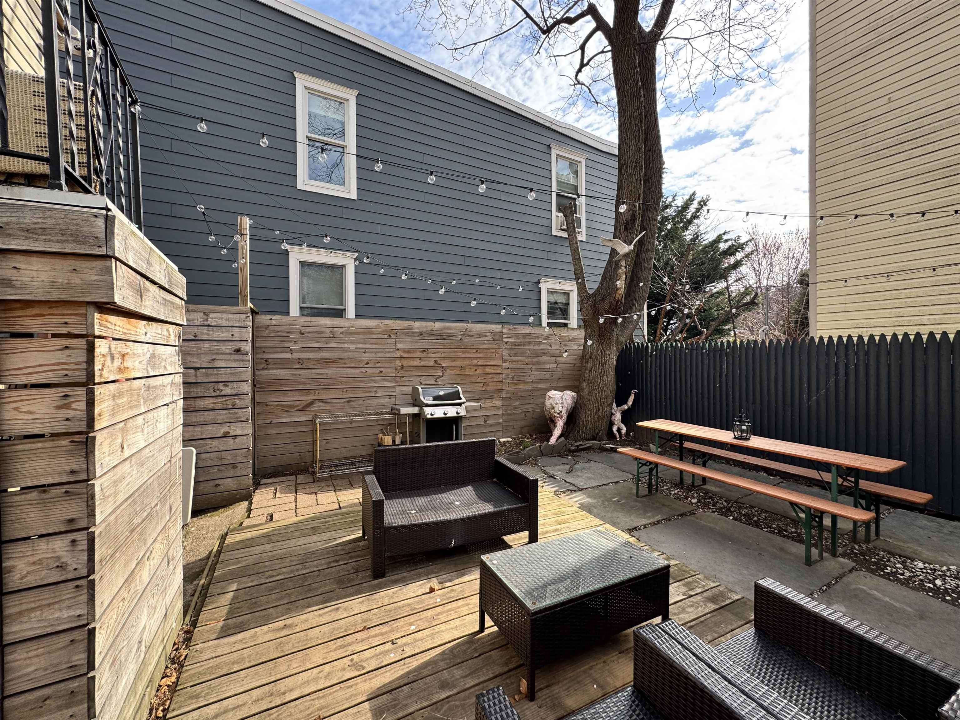 # 250006432 - For Rent in JERSEY CITY - Heights NJ