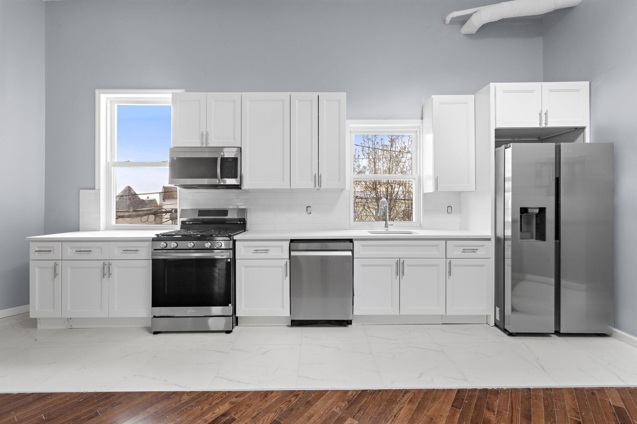# 250006456 - For Rent in North Bergen NJ