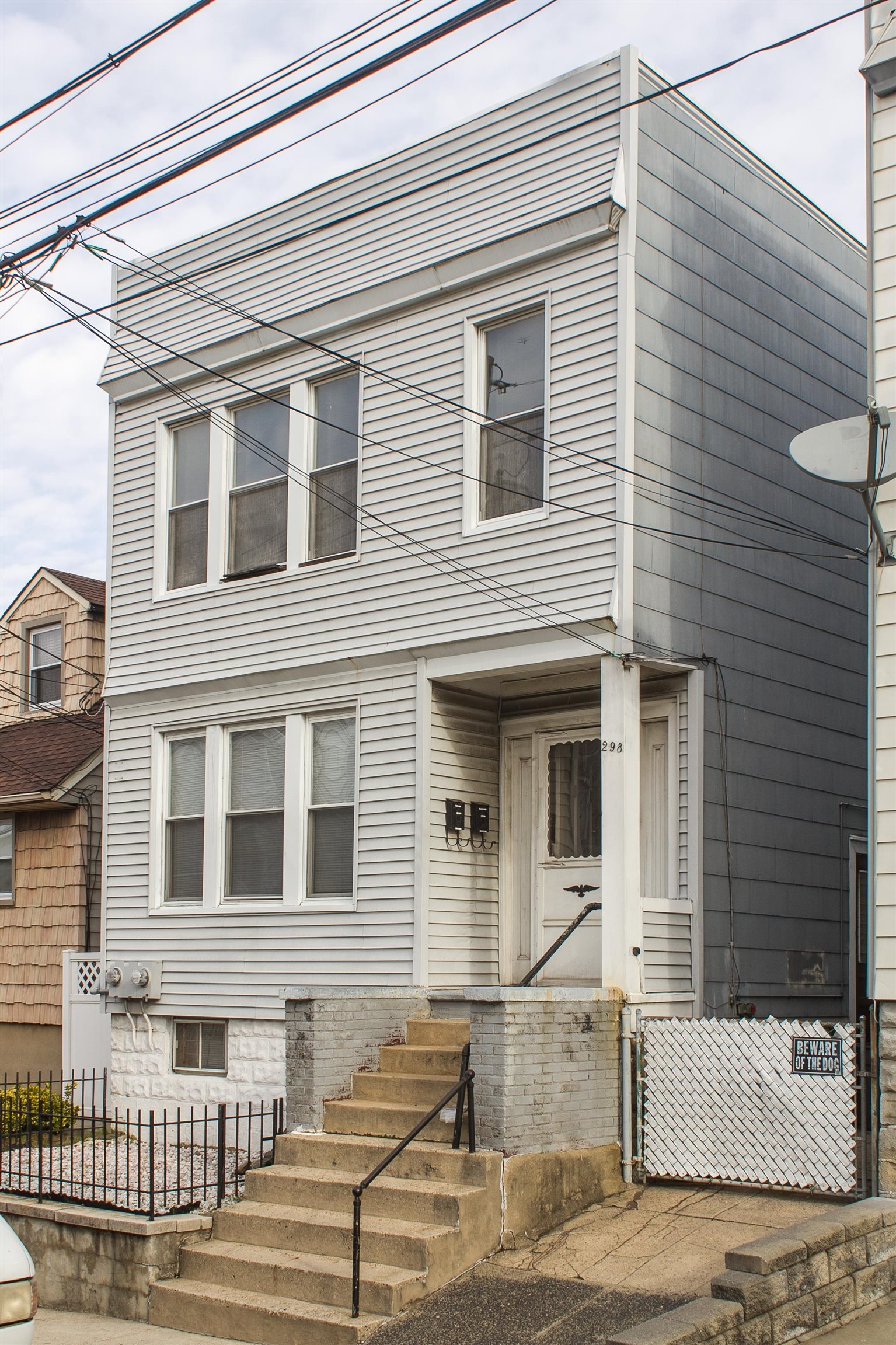 # 250006482 - For Rent in JERSEY CITY - West Bergen NJ