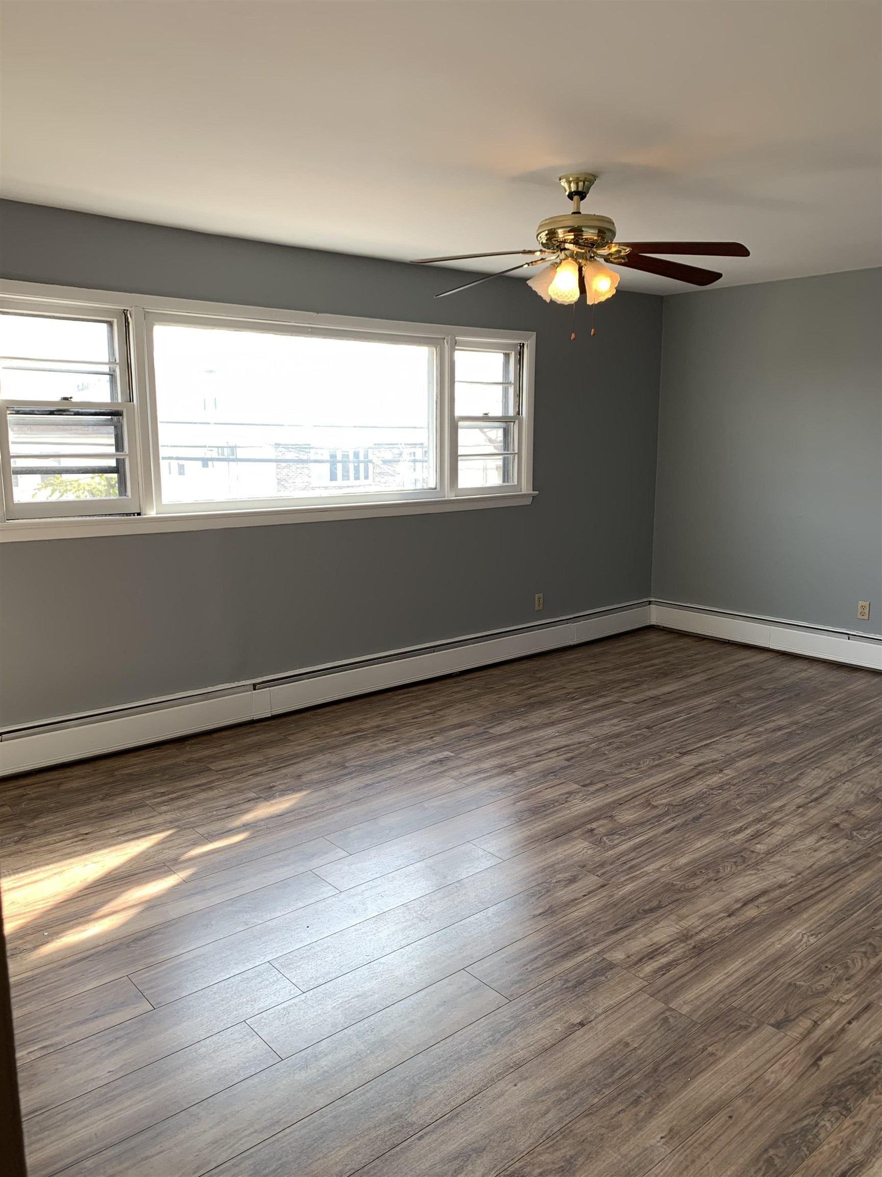 # 250006551 - For Rent in Kearny NJ