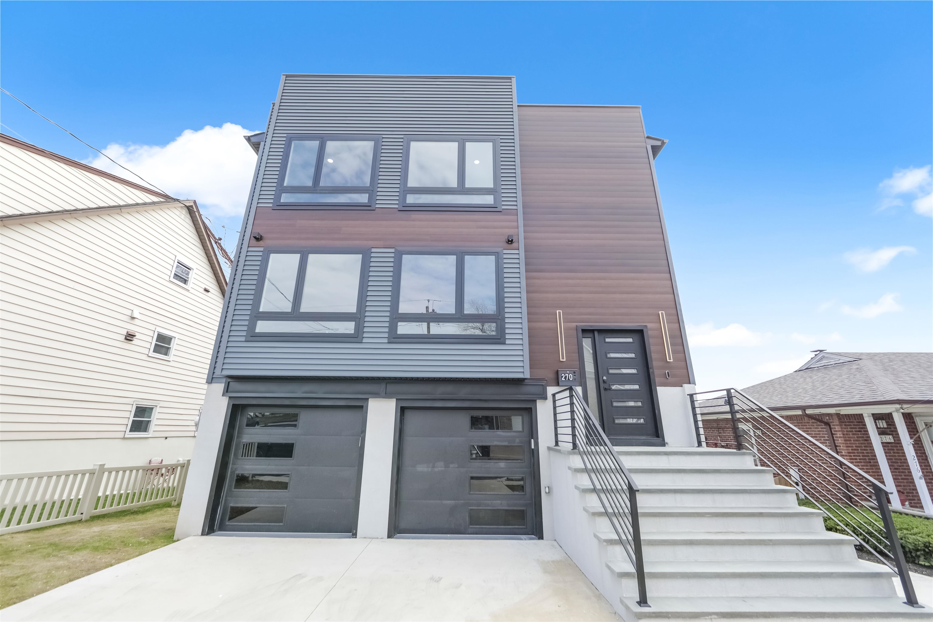 # 250006610 - For Rent in Lyndhurst NJ
