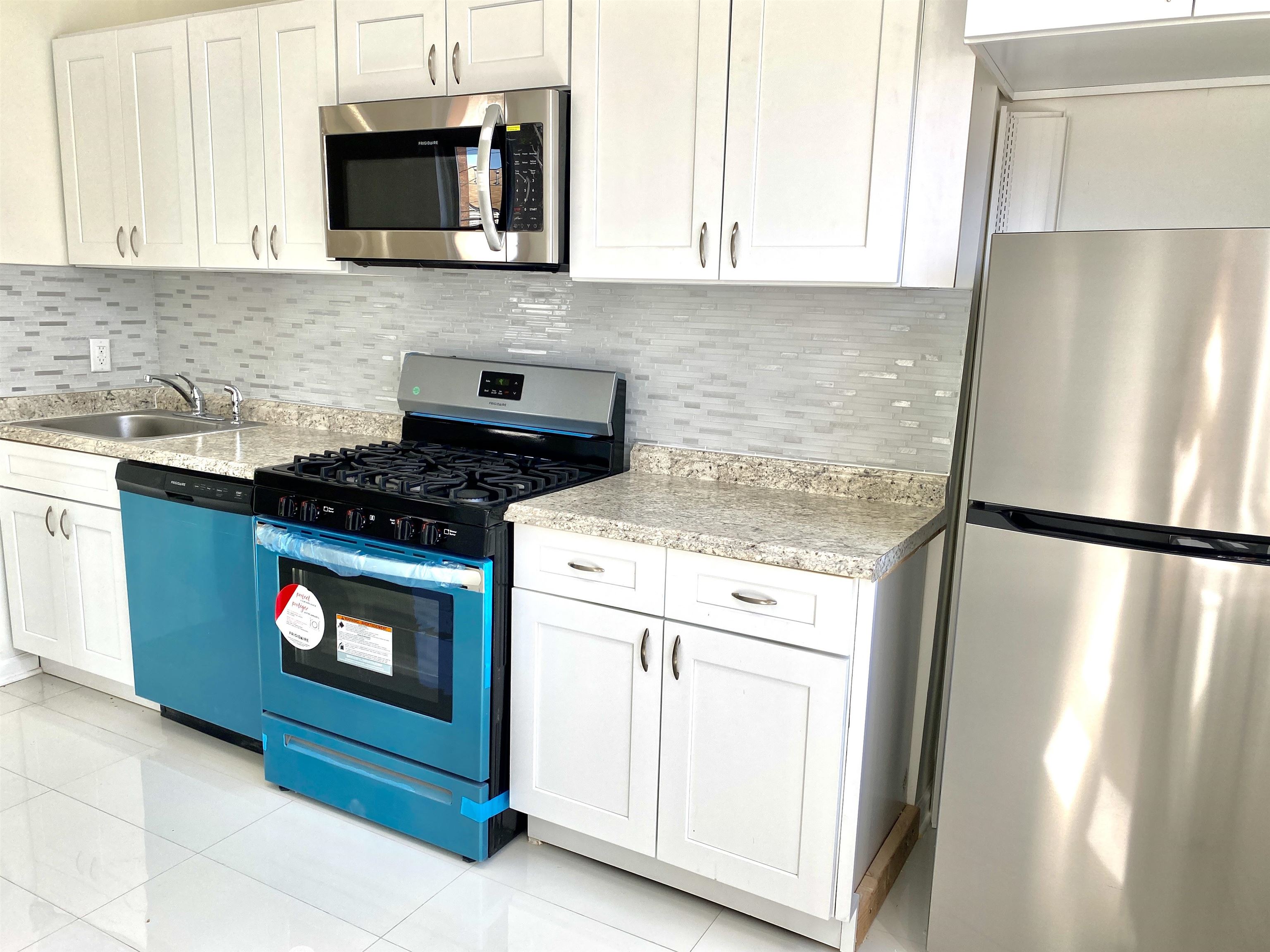 # 250006630 - For Rent in JERSEY CITY - Journal Square NJ