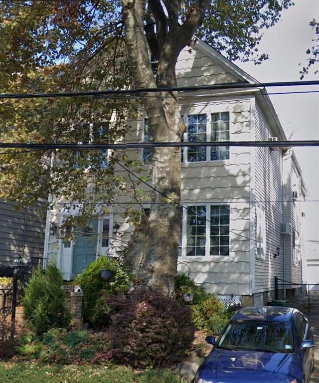 # 250006646 - For Rent in Bayonne NJ