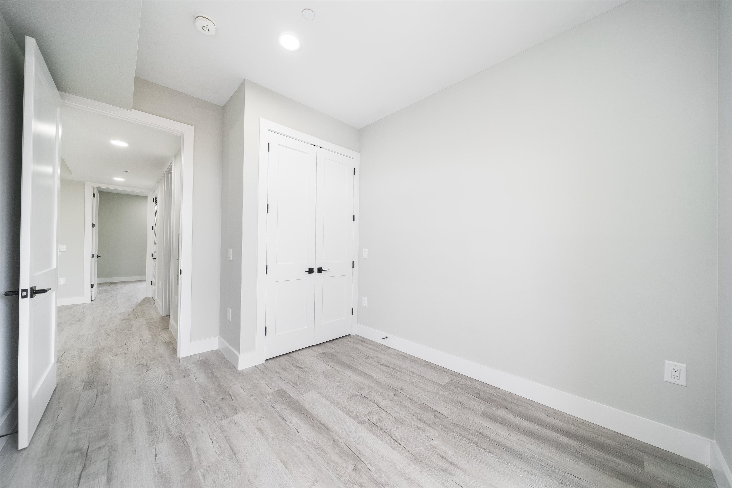 # 250006684 - For Rent in JERSEY CITY - West Bergen NJ