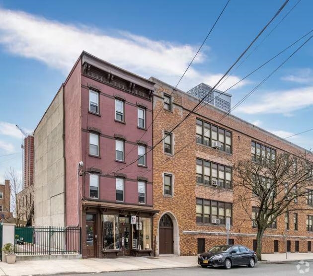 # 250006727 - For Rent in JERSEY CITY - Downtown NJ