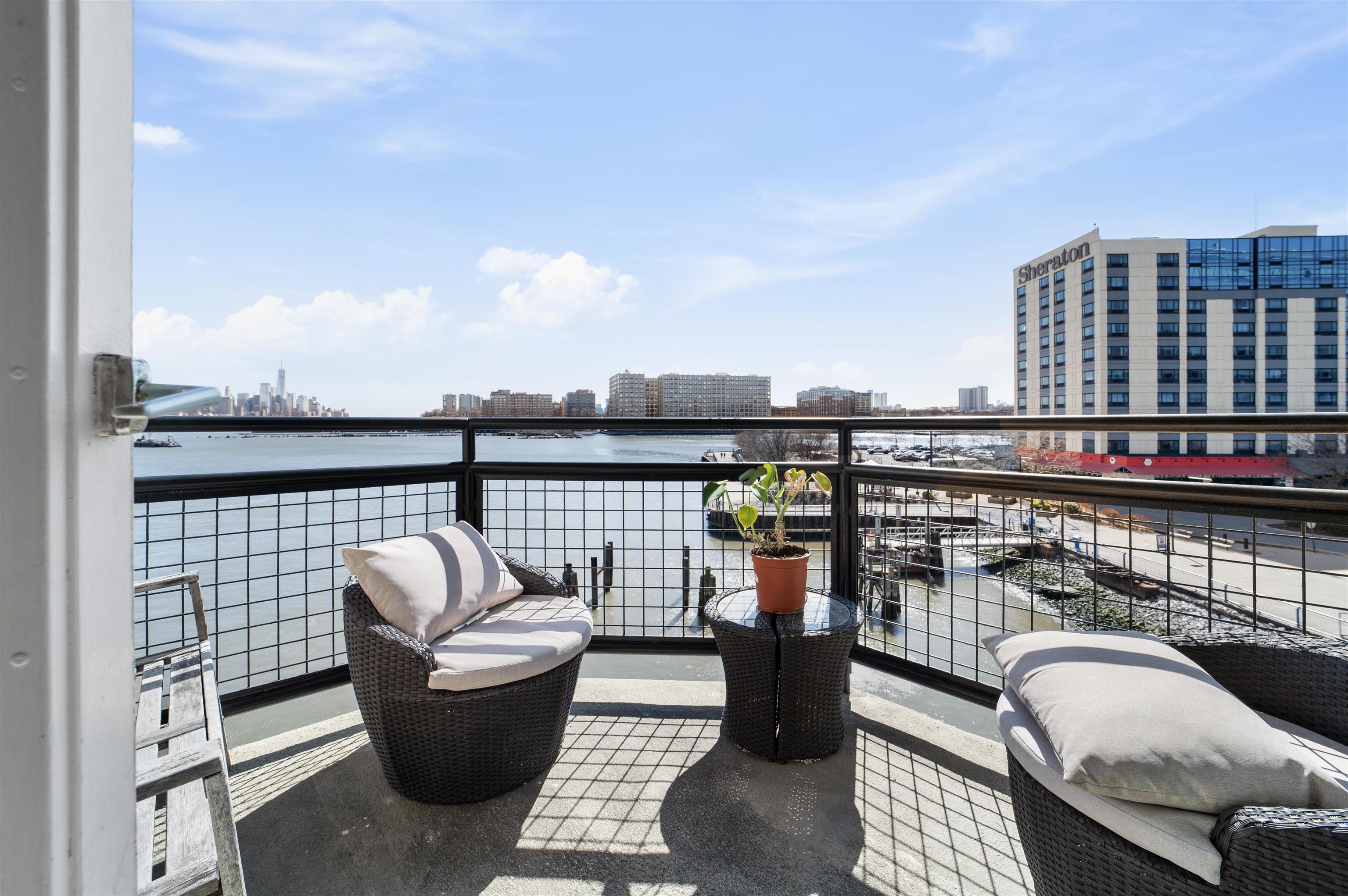 # 250006735 - For Rent in Weehawken NJ