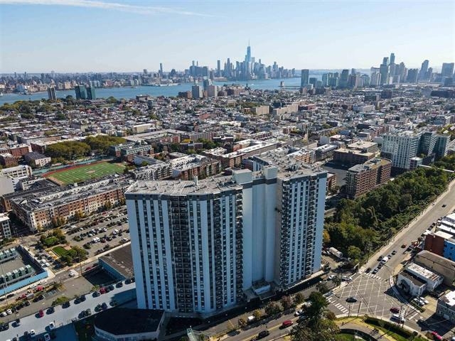 # 250006779 - For Rent in Union City NJ