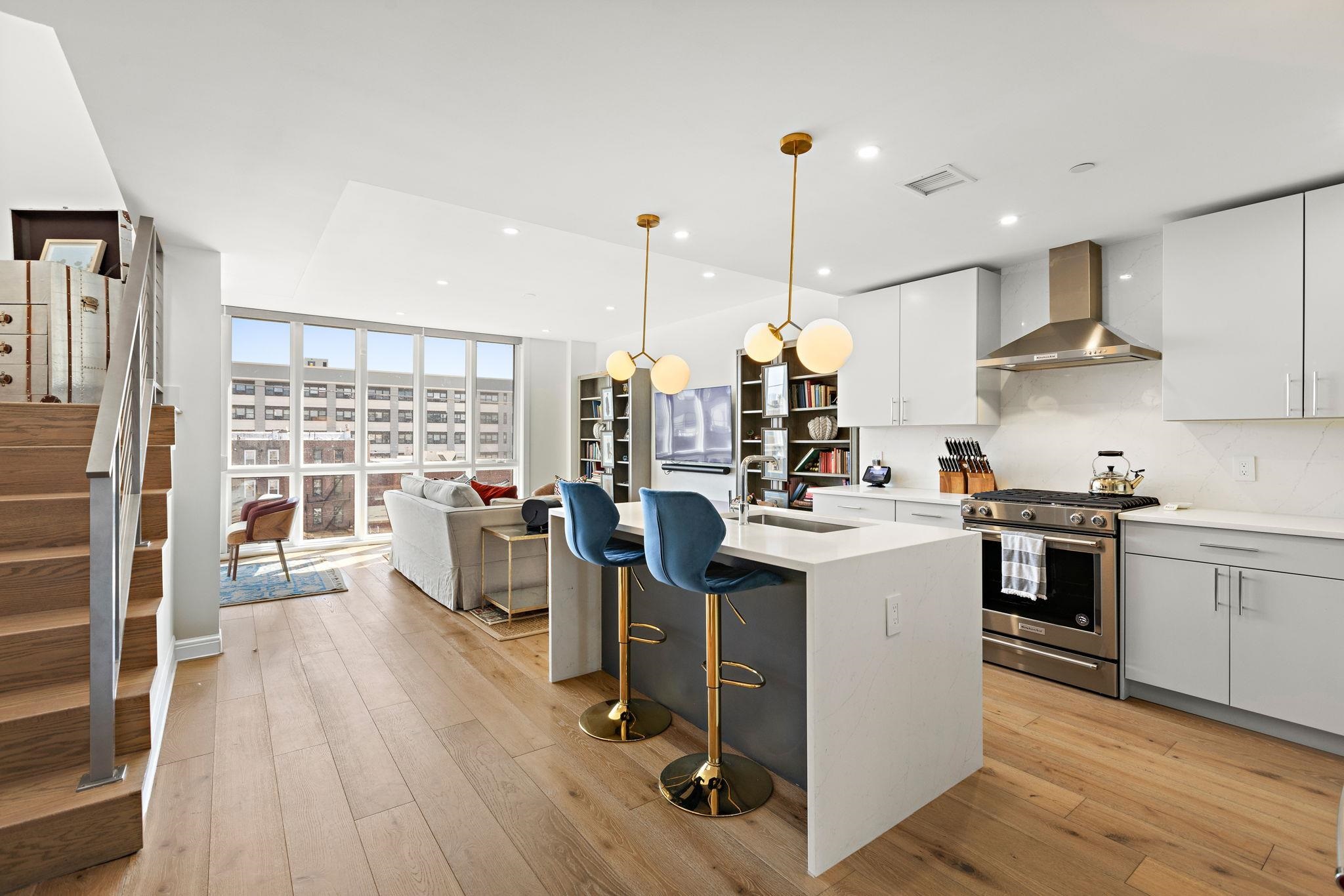 # 250006916 - For Rent in Hoboken NJ