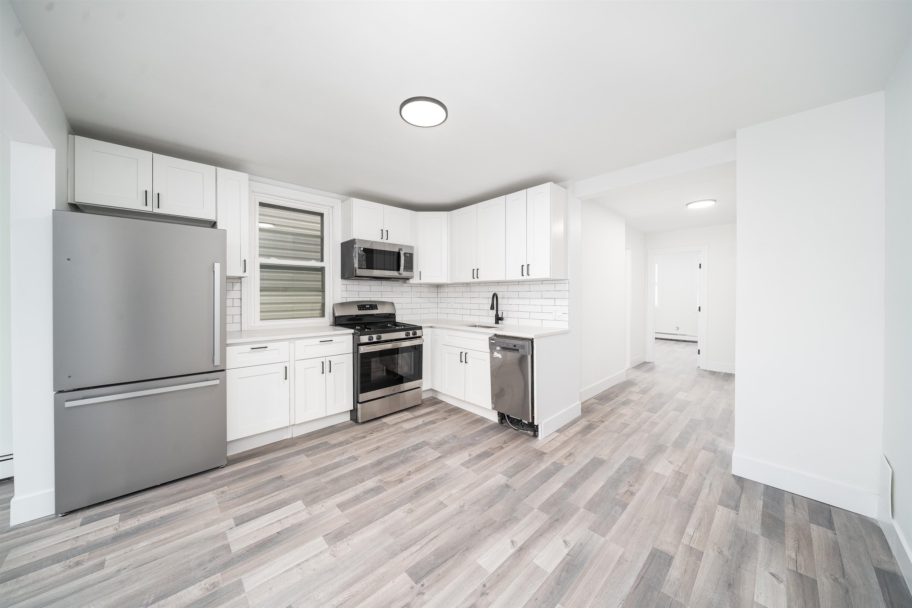 # 250006943 - For Rent in Bayonne NJ