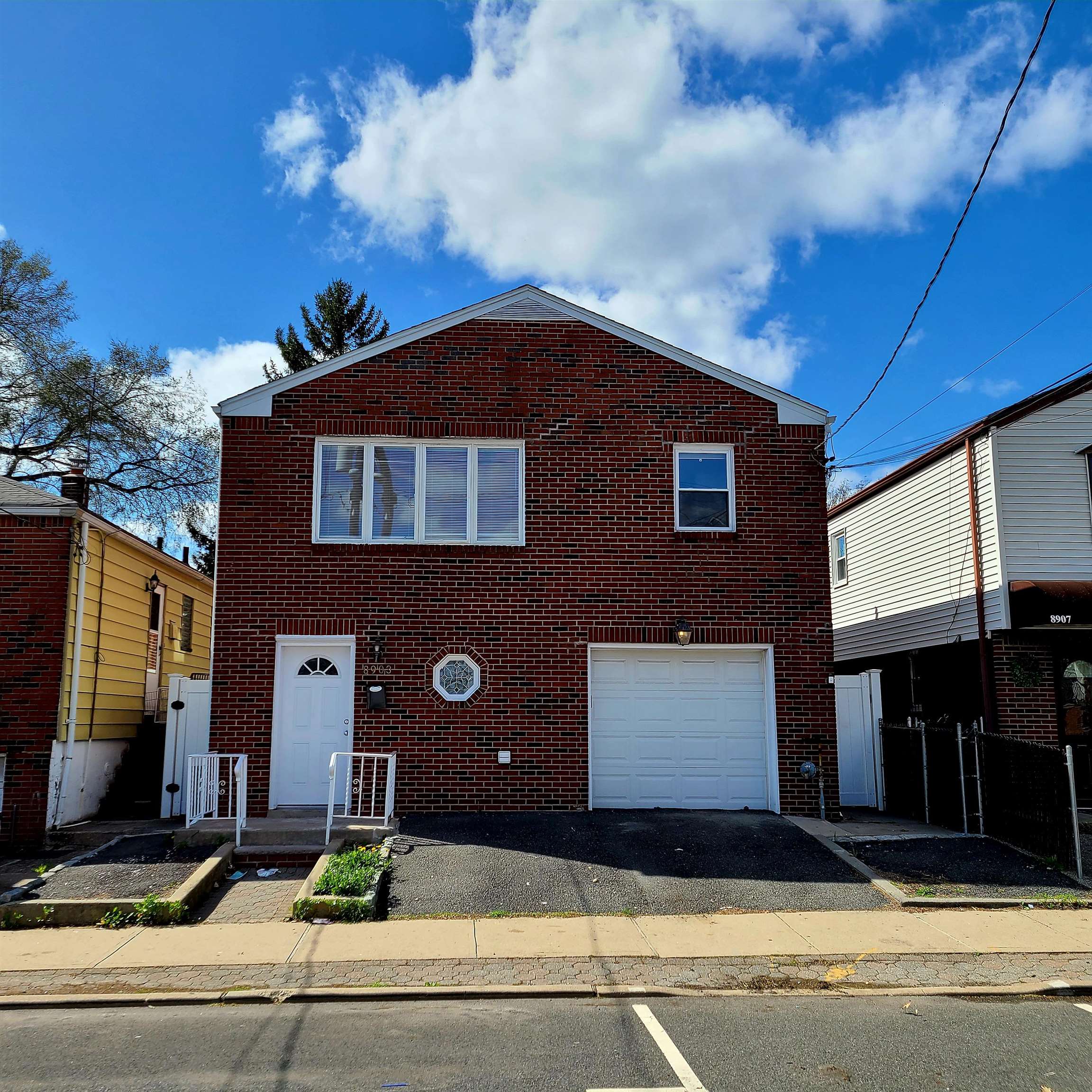 # 250006985 - For Rent in North Bergen NJ