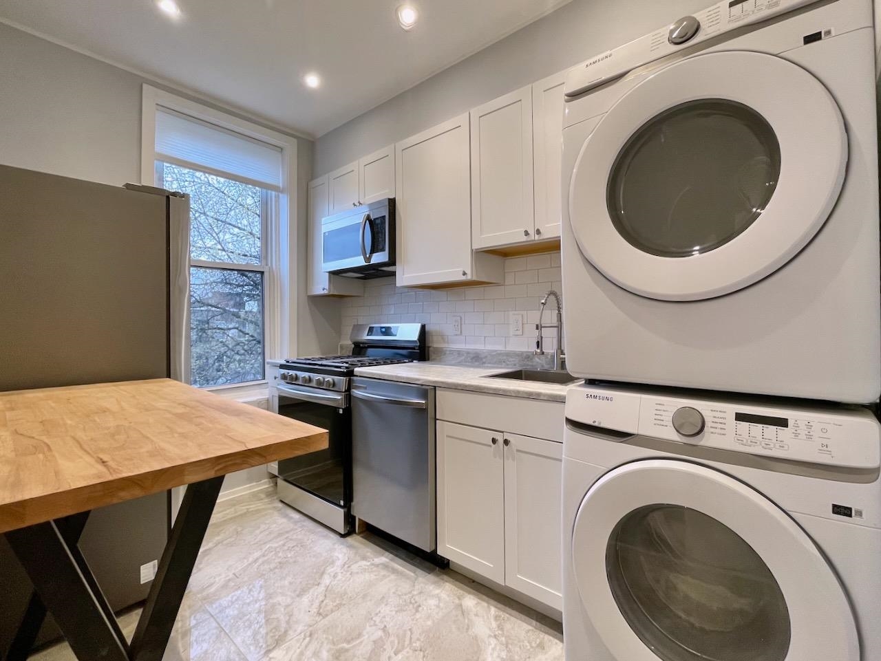 # 250007004 - For Rent in Hoboken NJ