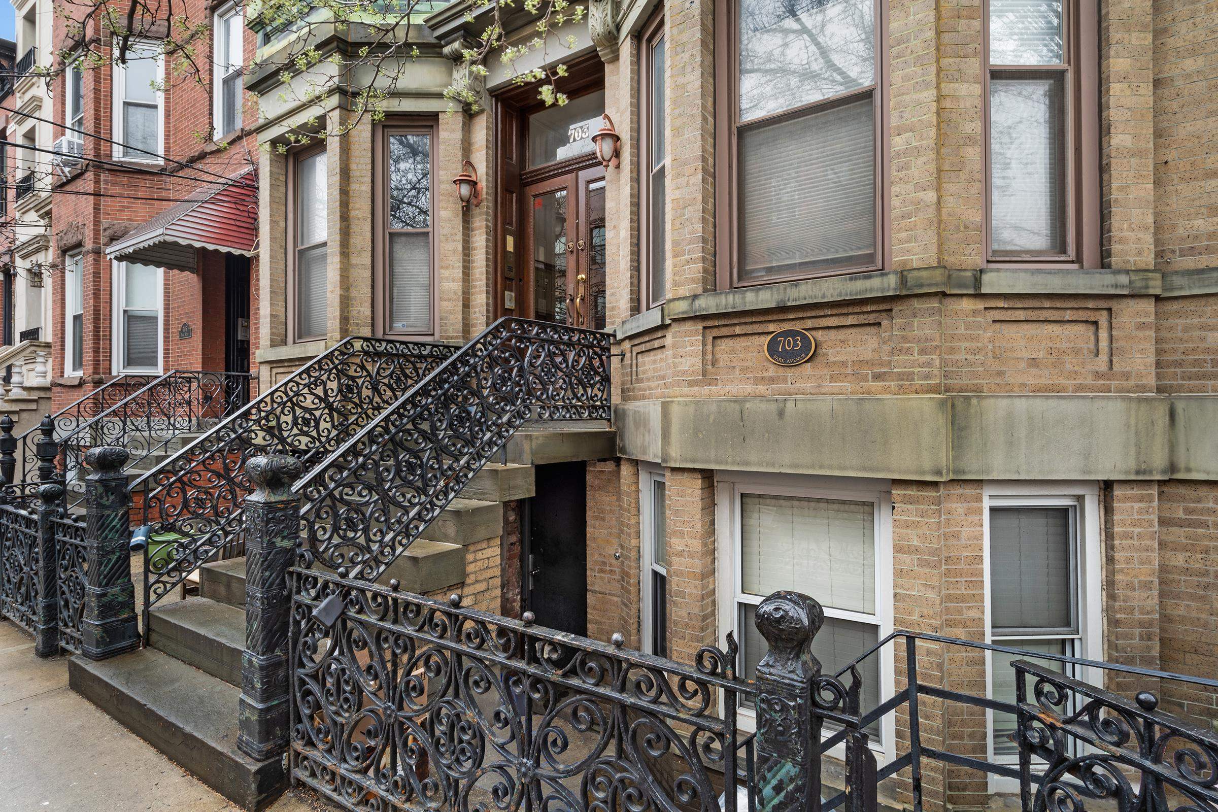 # 250007023 - For Rent in Hoboken NJ