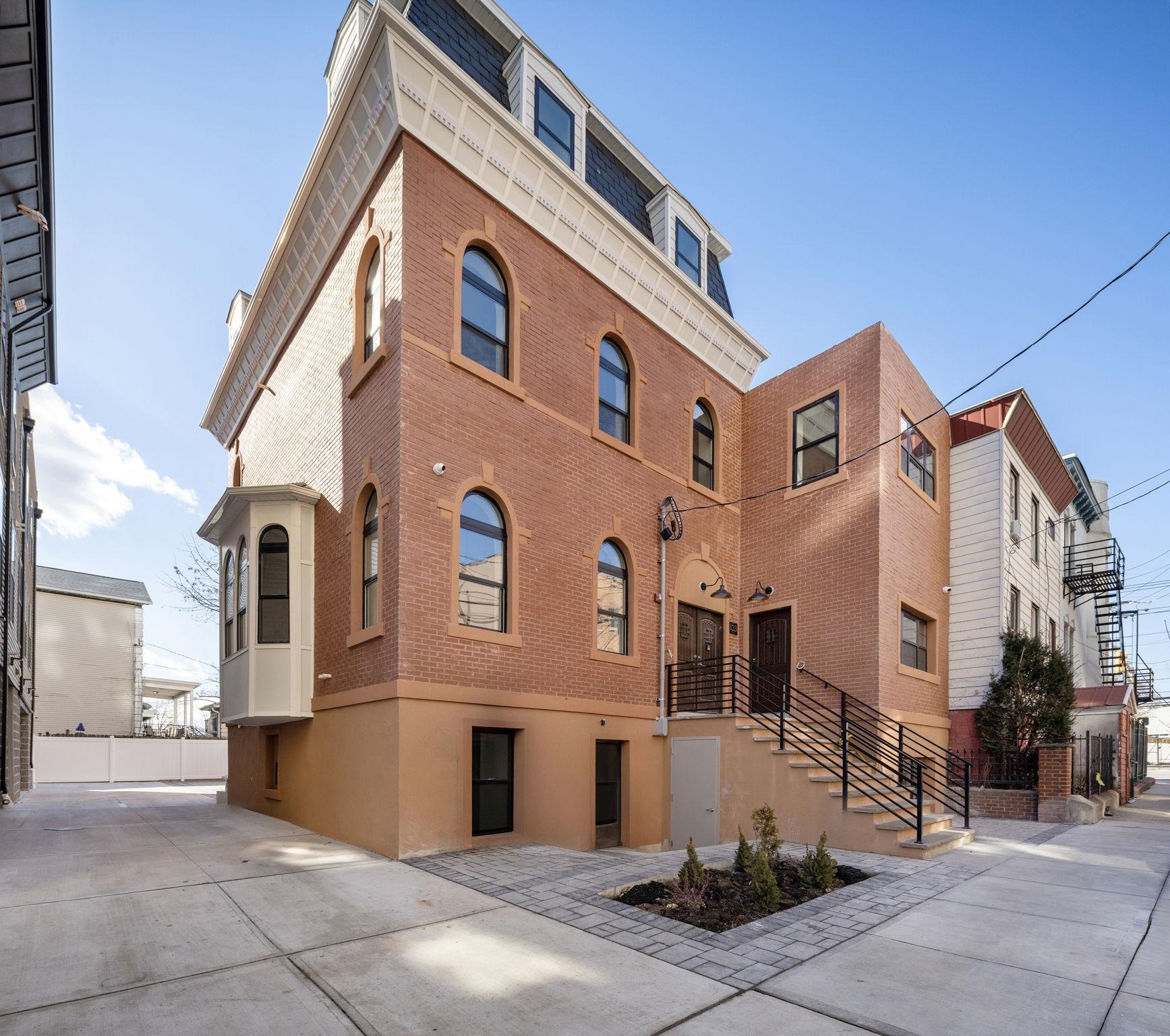 # 250007061 - For Rent in JERSEY CITY - Journal Square NJ